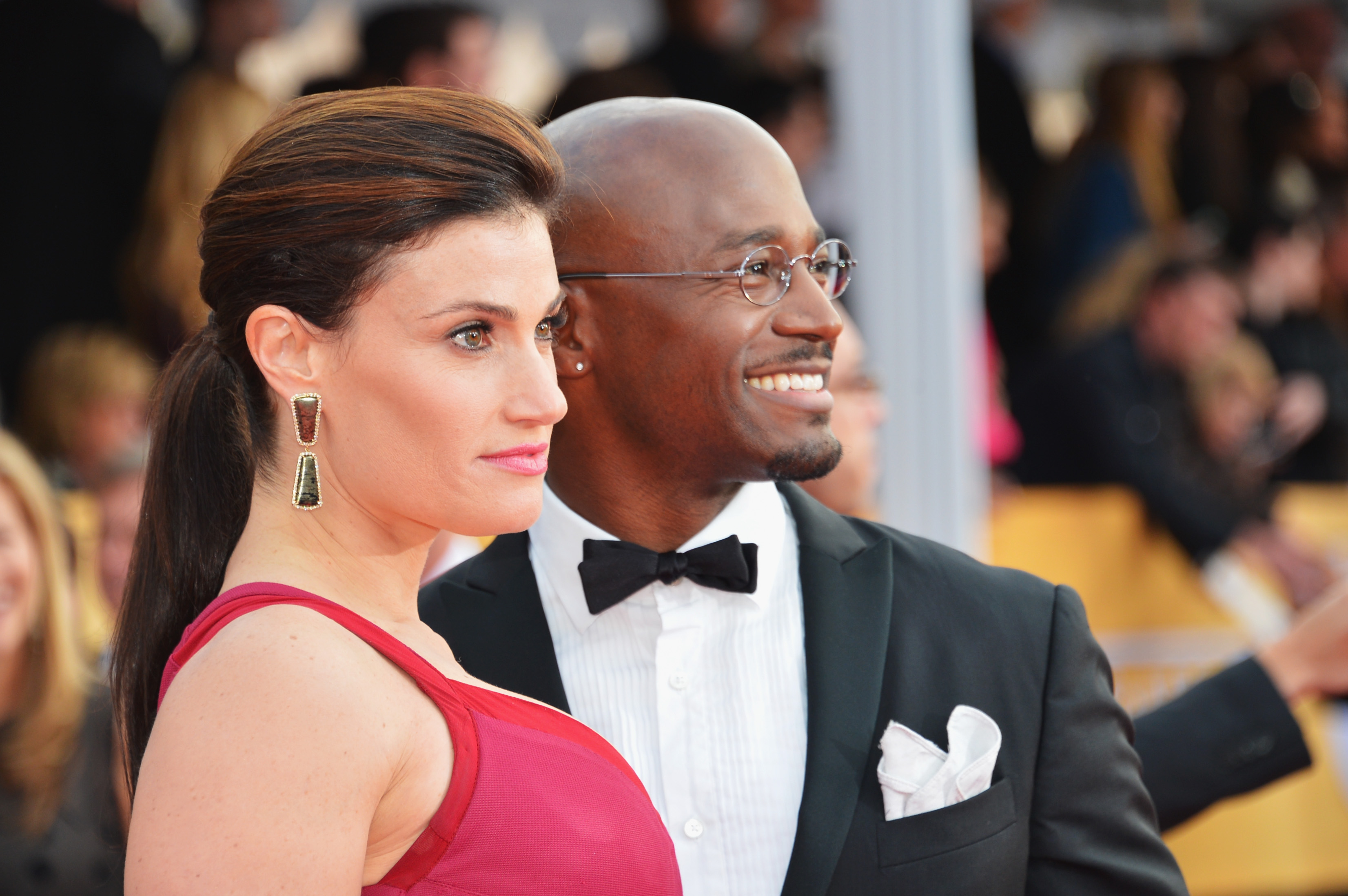Idina Menzel and Taye Diggs arrive at the 19th Annual Screen Actors Guild Awards at The Shrine Auditorium on January 27, 2013, in Los Angeles, California | Source: Getty Images