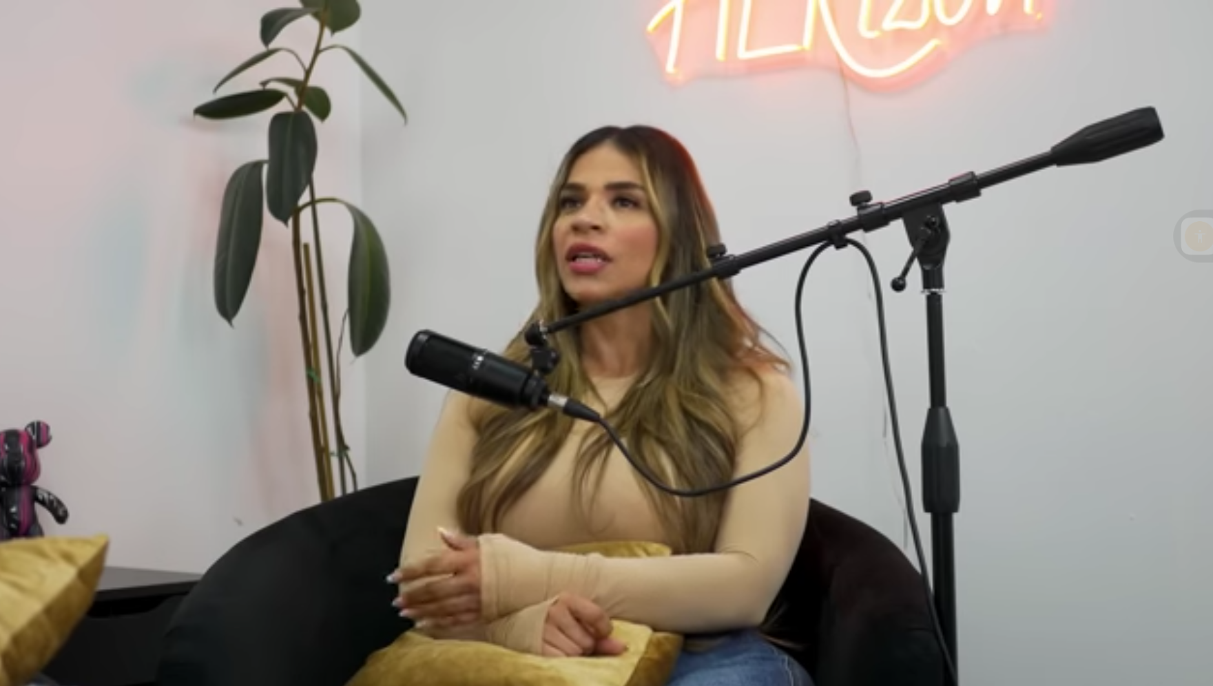Gloria Zamora talks about wanting to end her marriage with second husband, Thomas Alberto Tamayo Lizarraga, dated June 16, 2025 | Source: YouTube/herizon