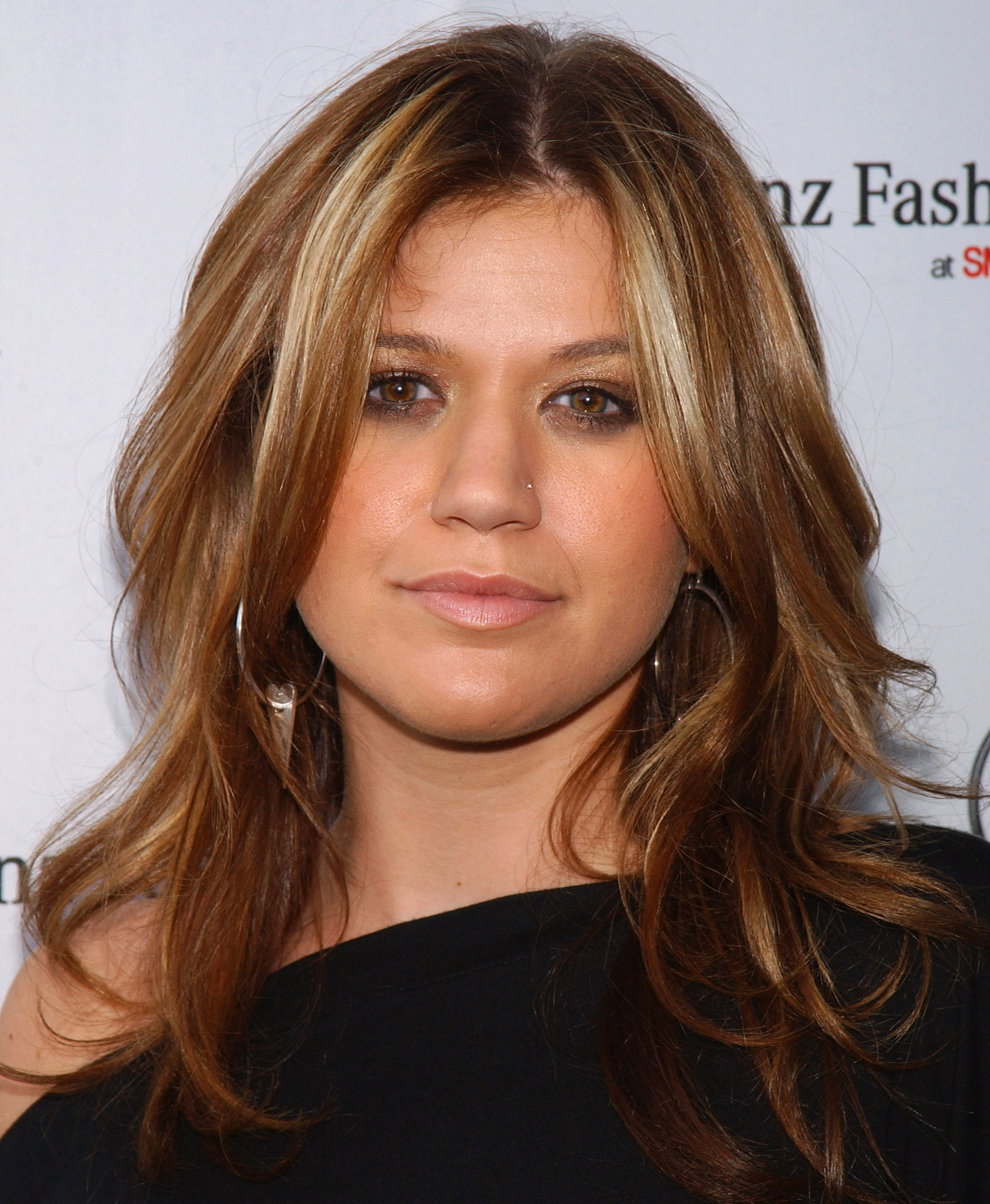 Kelly Clarkson during Mercedes-Benz Spring 2005 Fashion Week on October 27, 2024 | Source: Getty Images