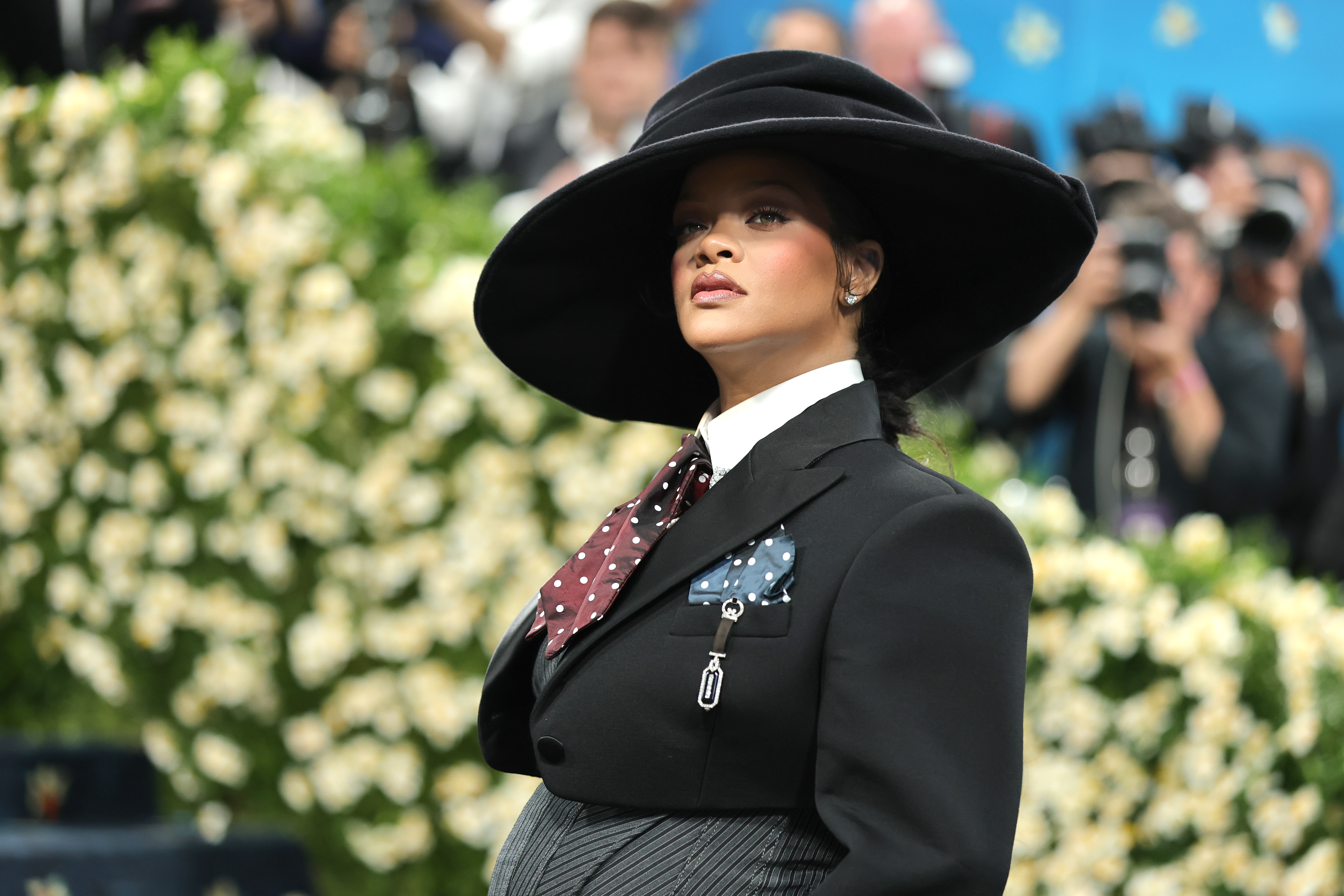 Rihanna looks at the crowd during the Met Gala on May 5, 2025 | Source: Getty Images