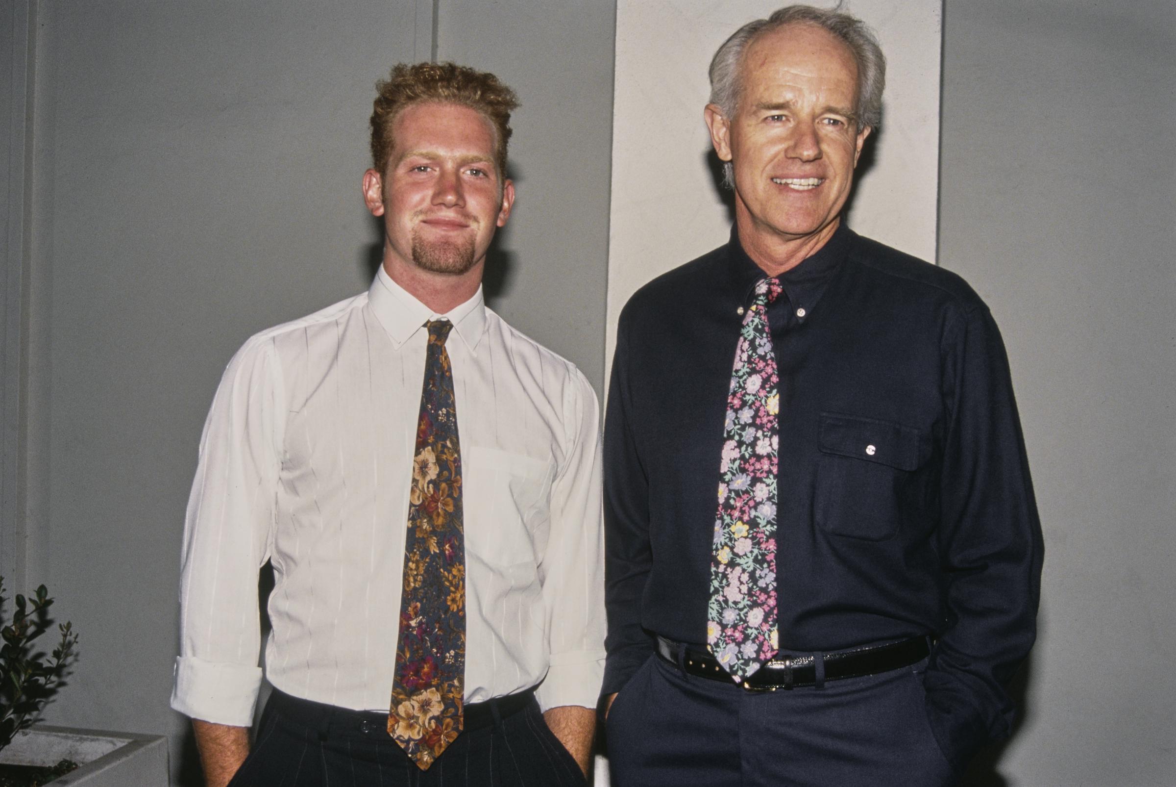 Mike Farrell and his son Michael Farrell during the "Bob Roberts" premiere at Writers Guild Theater on September 1, 1992, in Beverly Hills, California | Source: Getty Images