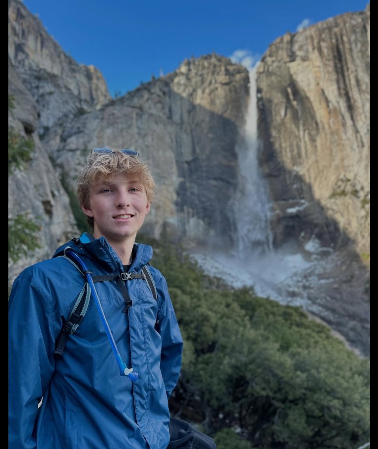James "Weston" Higginbotham during a hiking trip. The Auburn University student was known for his love of nature, travel, and the outdoors. | Source: Facebook/Nancy Higginbotham