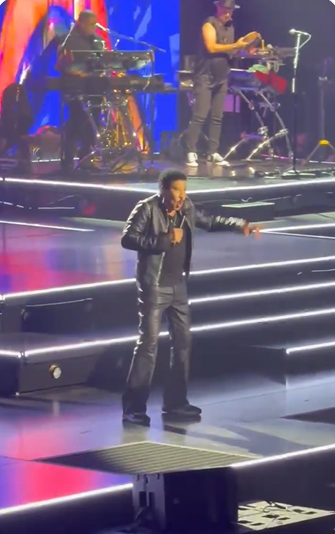Lionel Richie performs at Grand Casino Arena in St. Paul, Minnesota, on opening night of the Sing A Song All Night Long Tour with Earth, Wind & Fire. The 26-city North American trek began on June 24 and marks the latest reunion between the two legendary acts, who previously toured together in 2023 and 2024. | Source: X/Jon Bream