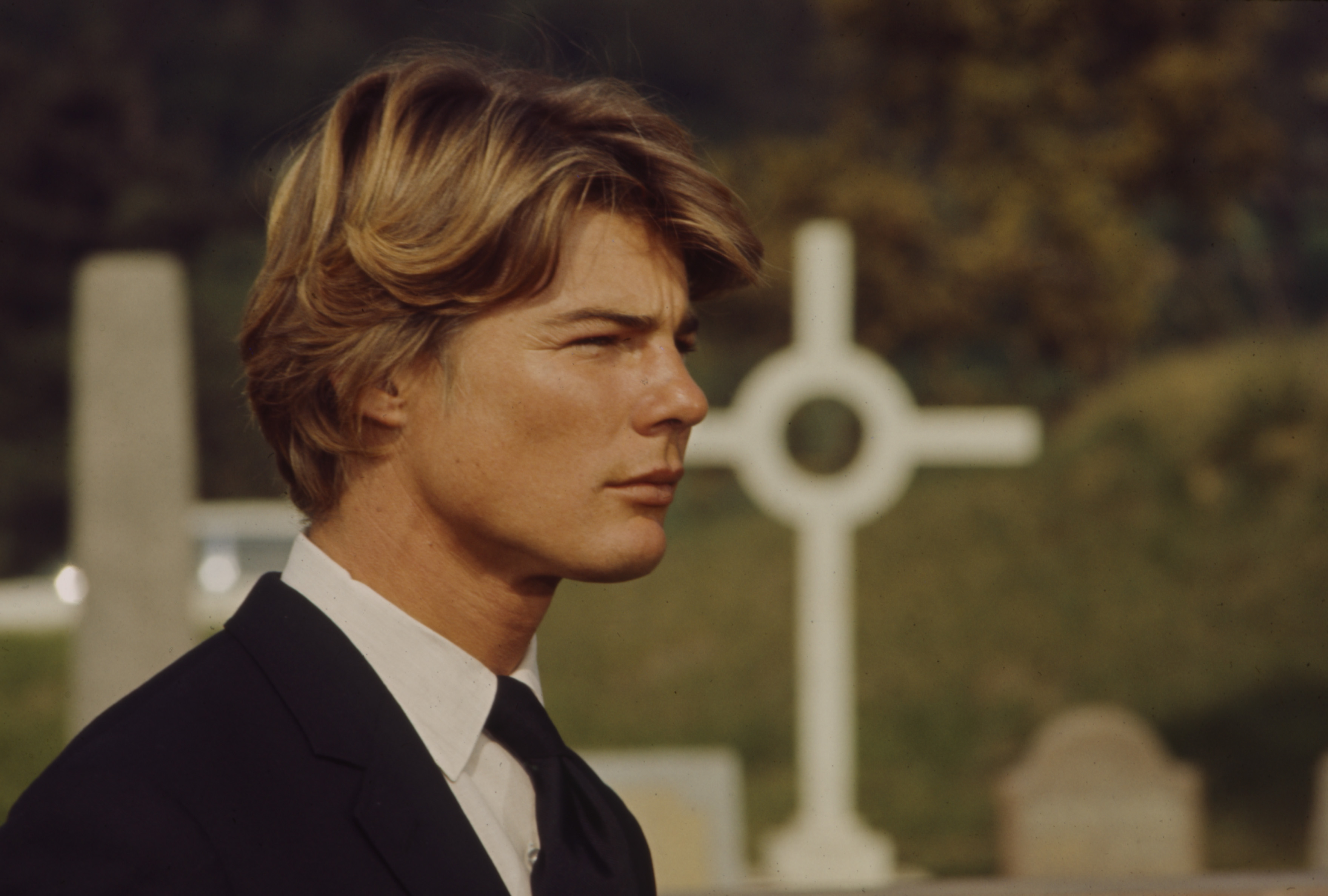 Jan-Michael Vincent filming "The Survivors," circa 1969. | Source: Getty Images