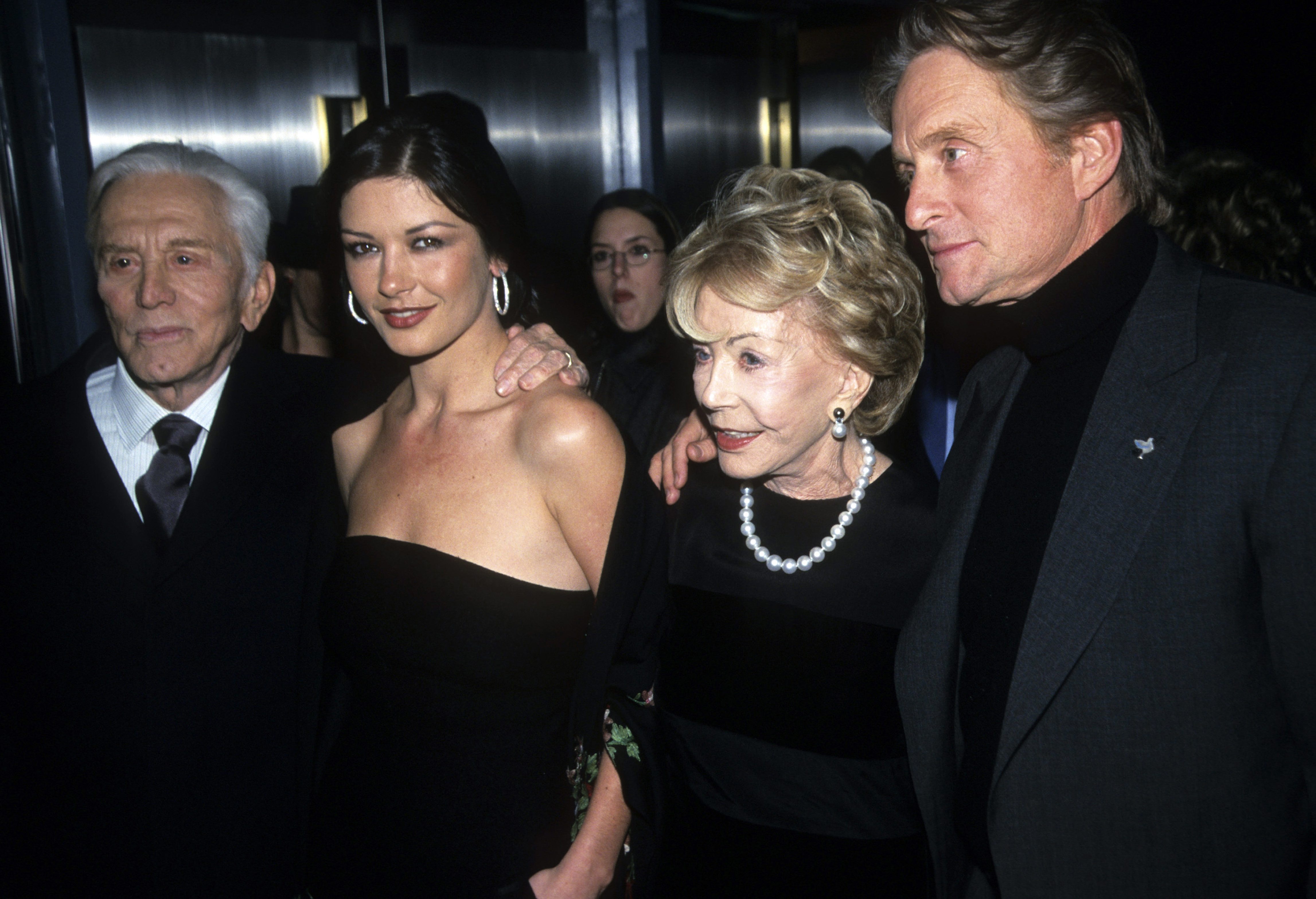 The thoughtful gift served as a clear sign of how deeply Catherine Zeta-Jones was loved within the family. In this photo, they posed at the premiere of "Diamonds" at Paris Theater on December 2, 1999, in New York, New York. | Source: Getty Images