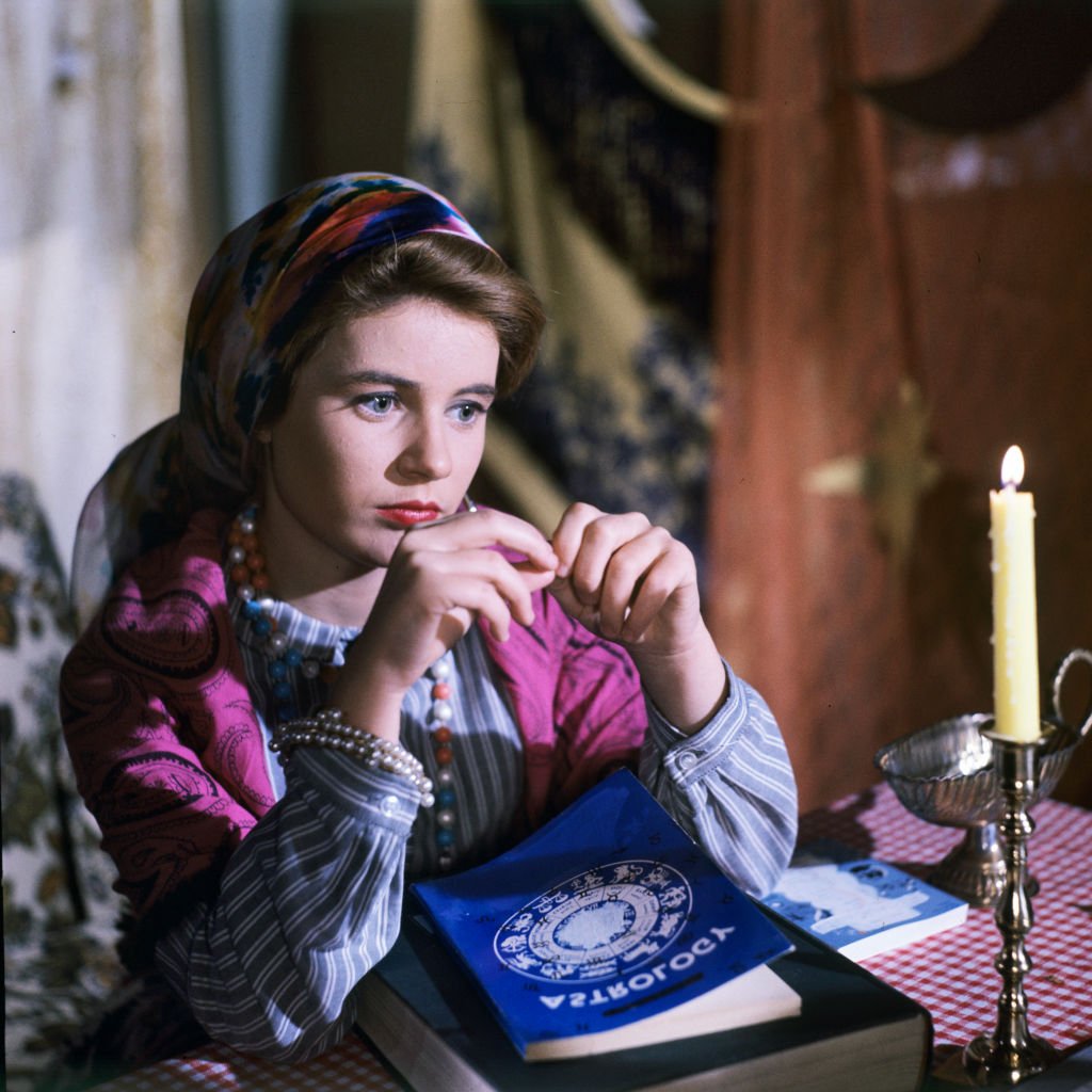 The actress on the TV series comedy "The Patty Duke Show" aired on January, 18, 1964 | Source: Getty Images