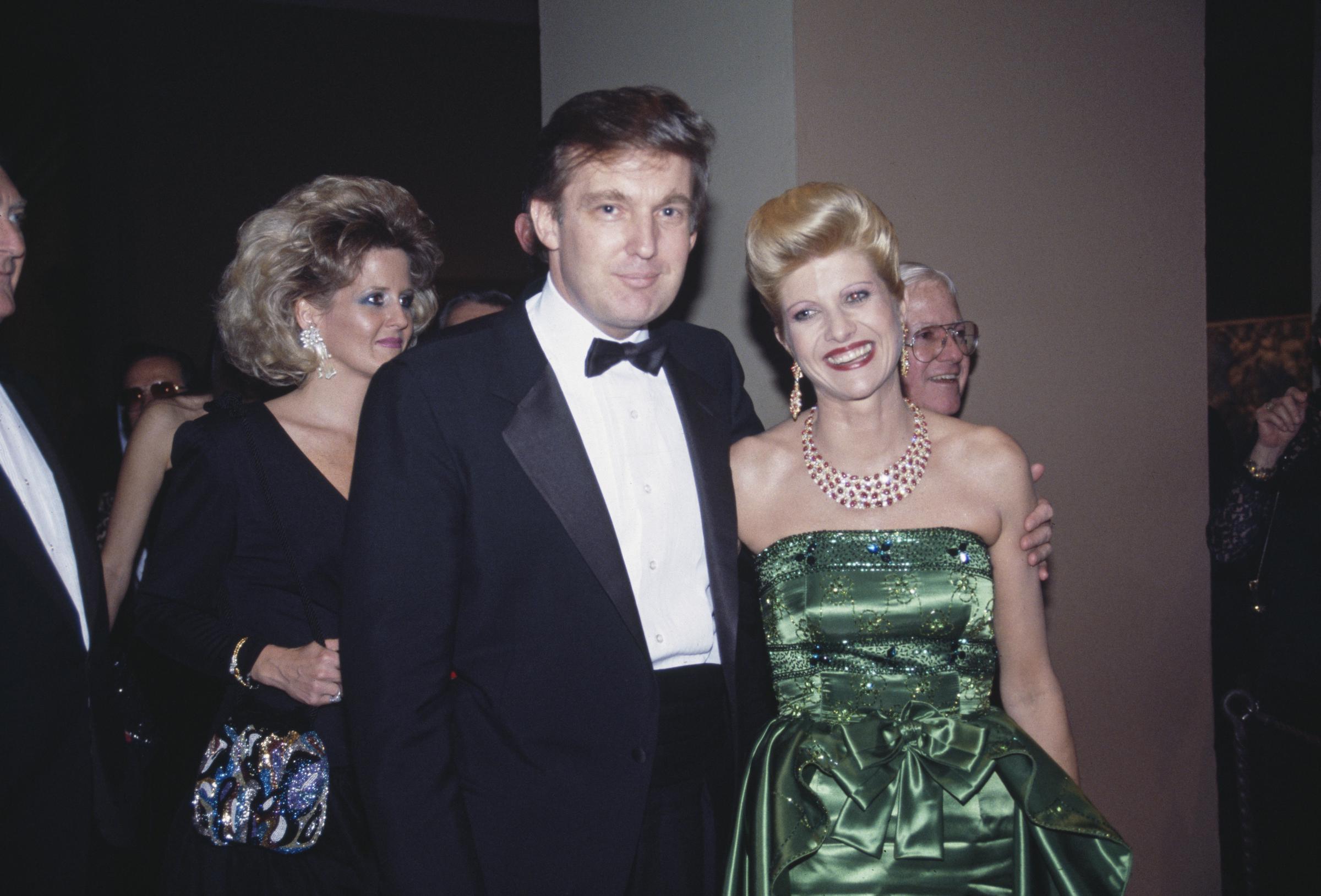 Donald and Ivana Trump at the Costume Institute Gala in New York City in December 1987. | Source: Getty Images