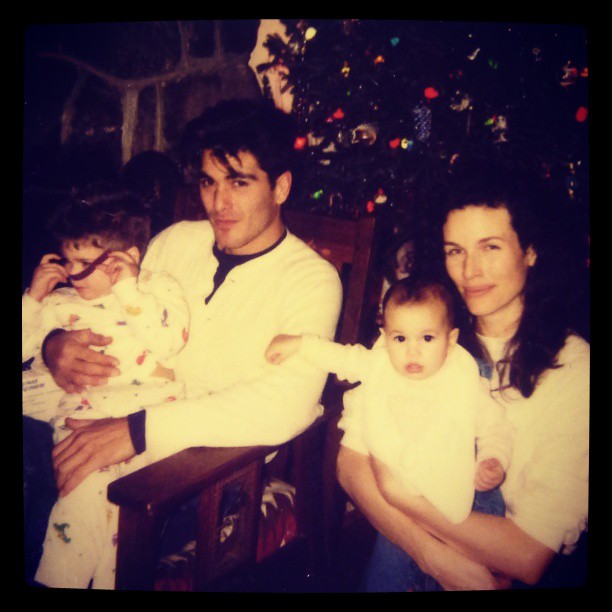 Michael and Valerie share two children, son Zane and daughter Scarlett. While Michael became famously hard to find, his daughter would eventually step into her own public-facing career. | Source: Instagram/scarloz