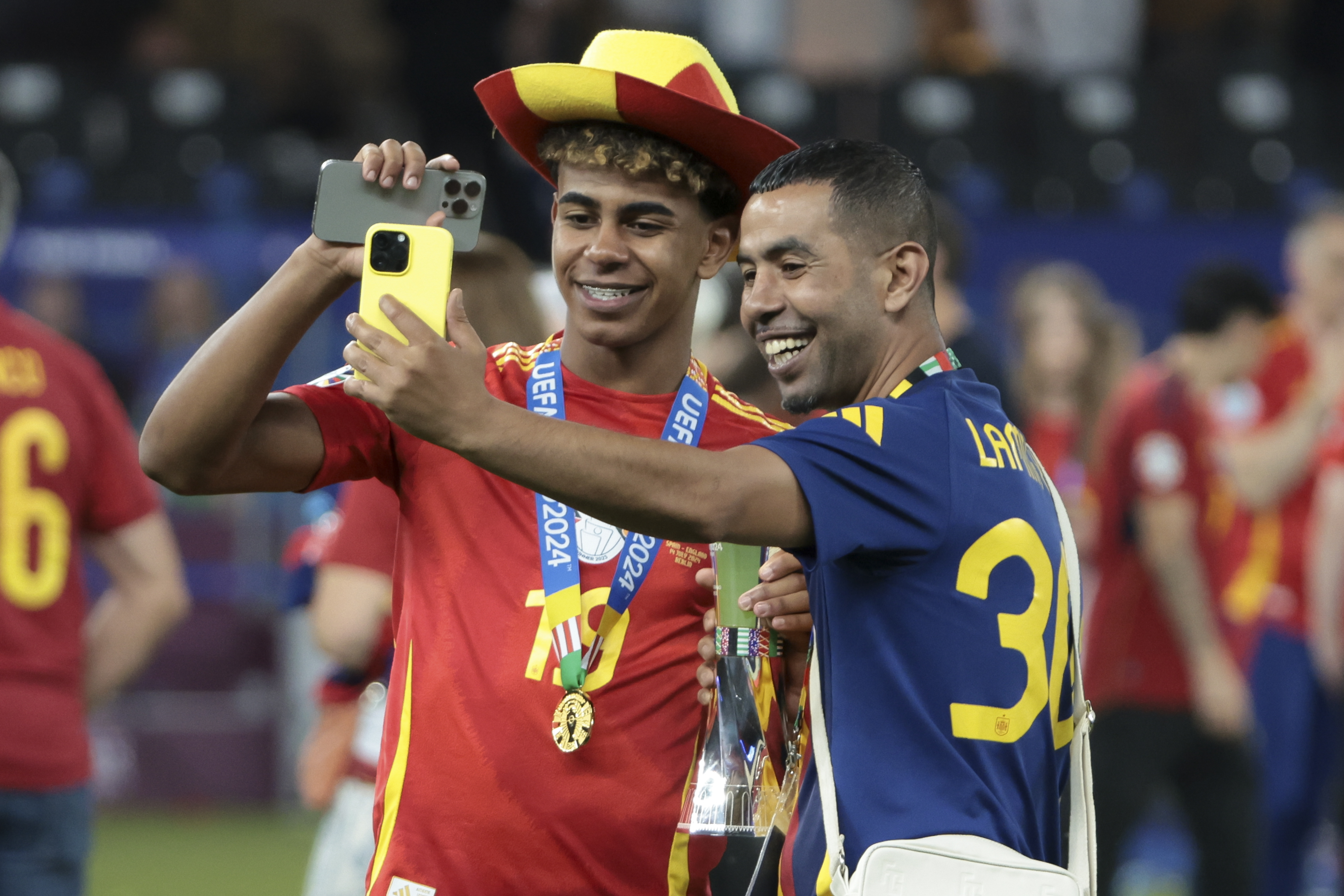 Lamine Yamal poses with his father, Mounir Nasraoui, following the UEFA EURO 2024 final match between Spain and England at Olympiastadion on July 14 in Berlin, Germany. | Source: Getty Images