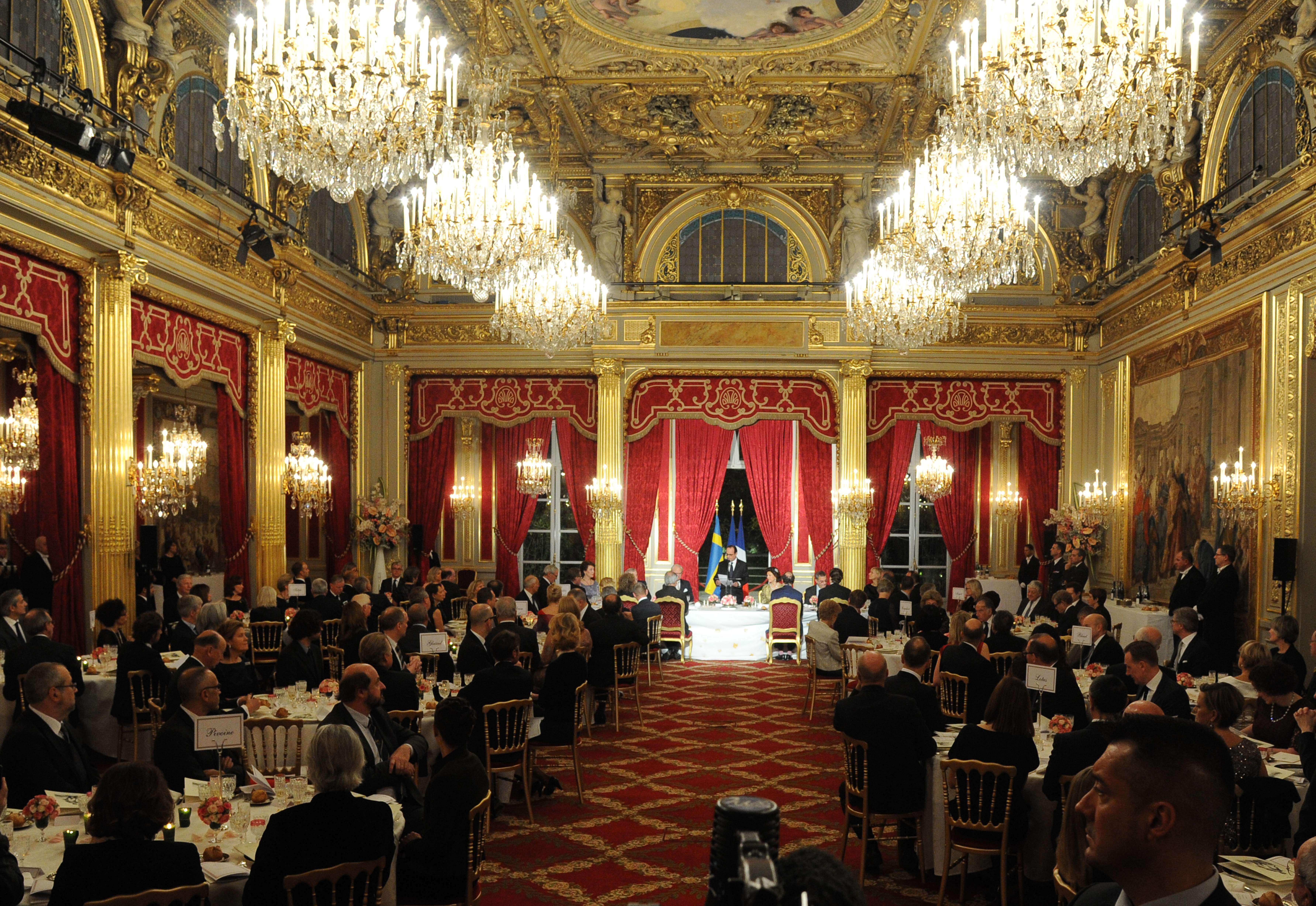 The view from inside the Reception Hall during a diplomatic meeting in Paris, France on December 2, 2014. | Source: Getty Images