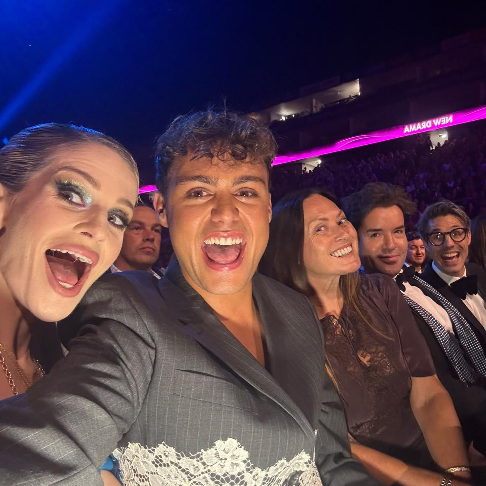 Kelly and Bradley ham it up with fellow attendees inside the O2 Arena during the live awards ceremony. | Source: Instagram/kellyosbourne