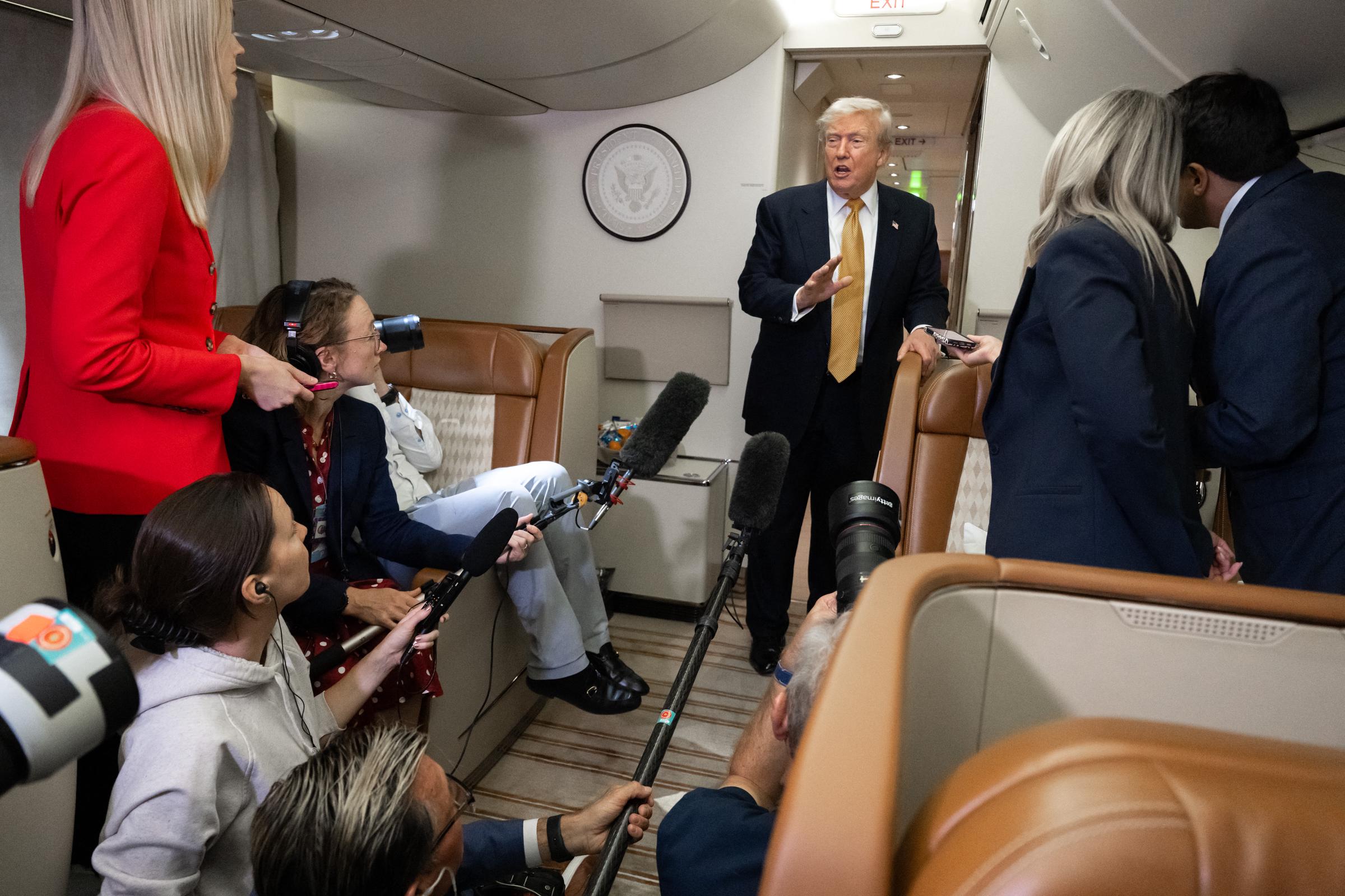 Trump later addressed reporters without directly confirming the secret swap. Asked why window shades had been ordered down, he pointed to the danger posed by threats against him and said he faced a "threat all the time." | Source: Getty Images
