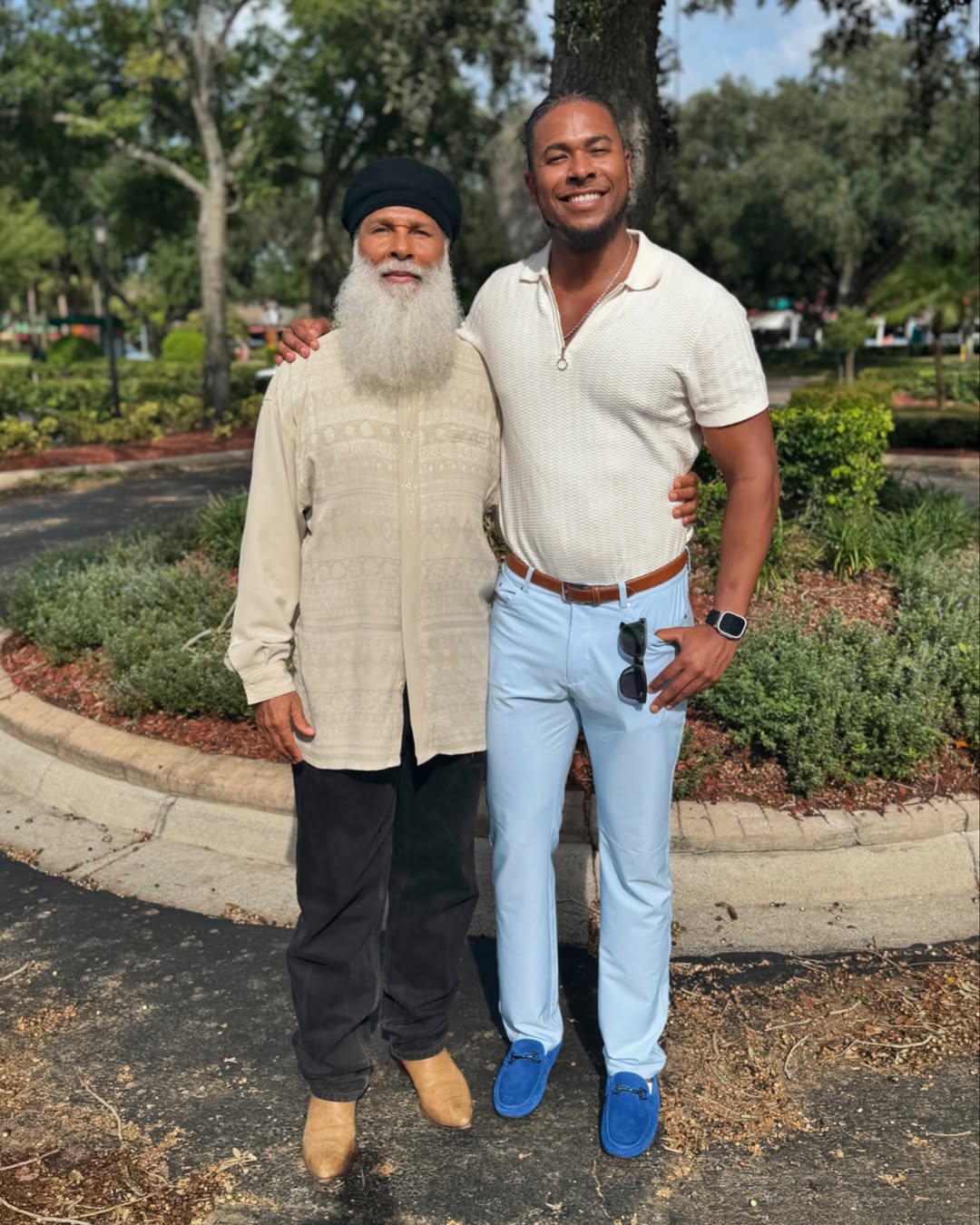 Philip Michael Thomas poses with his son, dated September 29, 2024 | Source: Instagram/sacredthomas