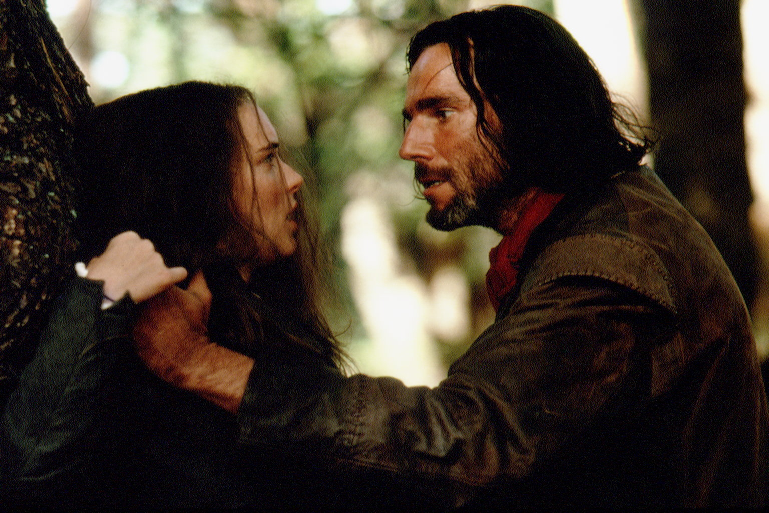 Winona Ryder and Daniel Day-Lewis filming "The Crucible," circa 1996. | Source: Getty Images