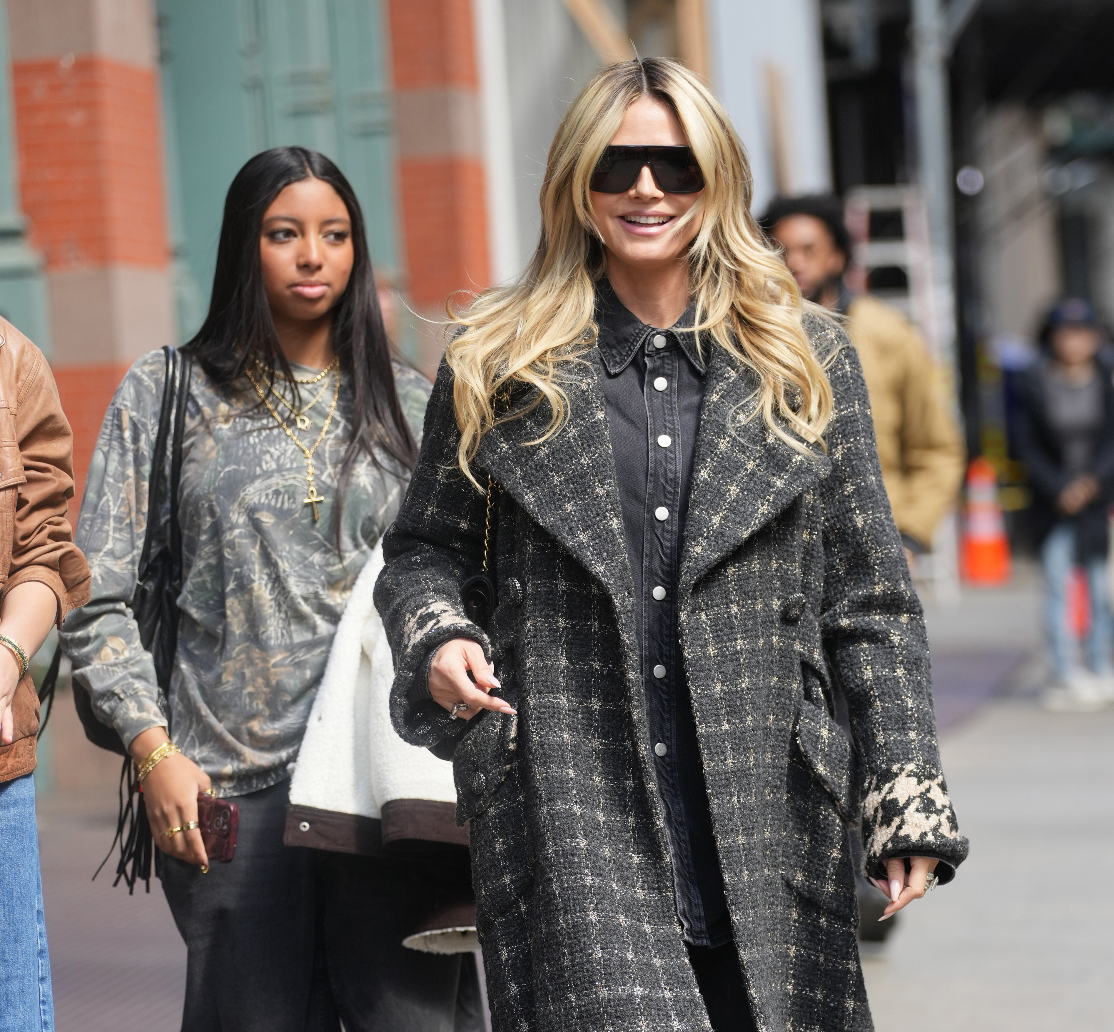 Heidi Klum and Lou Samuel seen on March 26, 2025, in New York. | Source: Getty Images