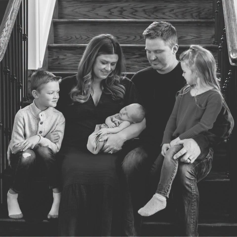 A family photo of the Walshes, taken before September 1. | Source: Facebook/ Kendall County Reviews