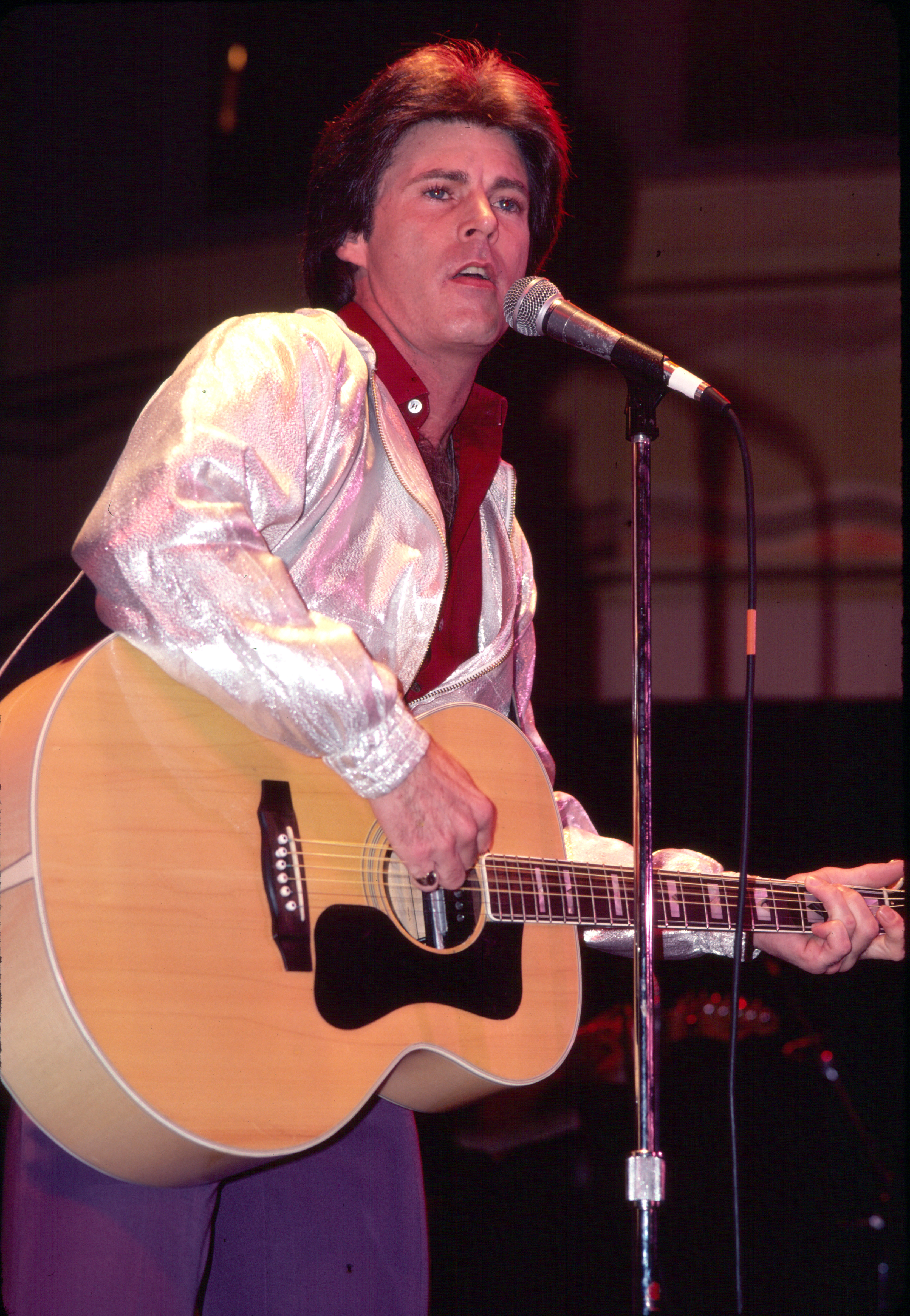 Ricky Nelson performs onstage on February 24, 1981, in New York. | Source: Getty Images