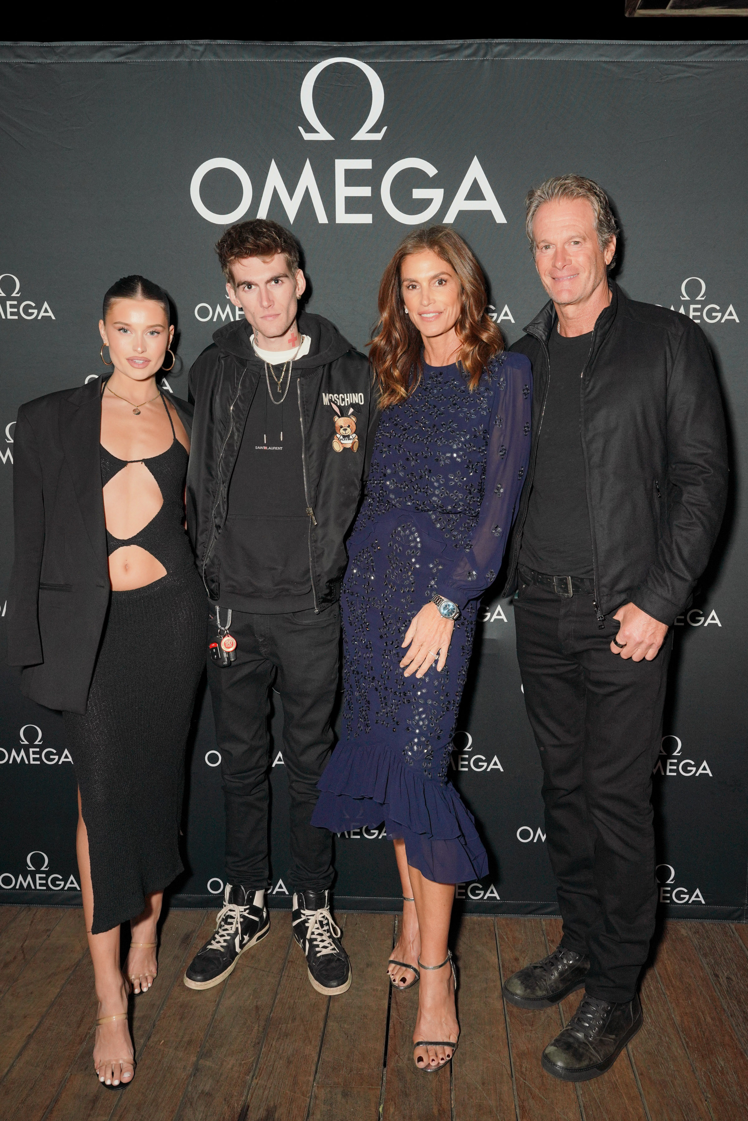 Presley and Lexi also stepped out with Cindy Crawford and Rande Gerber at a Malibu event in November 2022, signaling just how quickly the relationship had become part of his family life. But only a month after going Instagram official, multiple sources confirmed that the pair had split. | Source: Getty Images