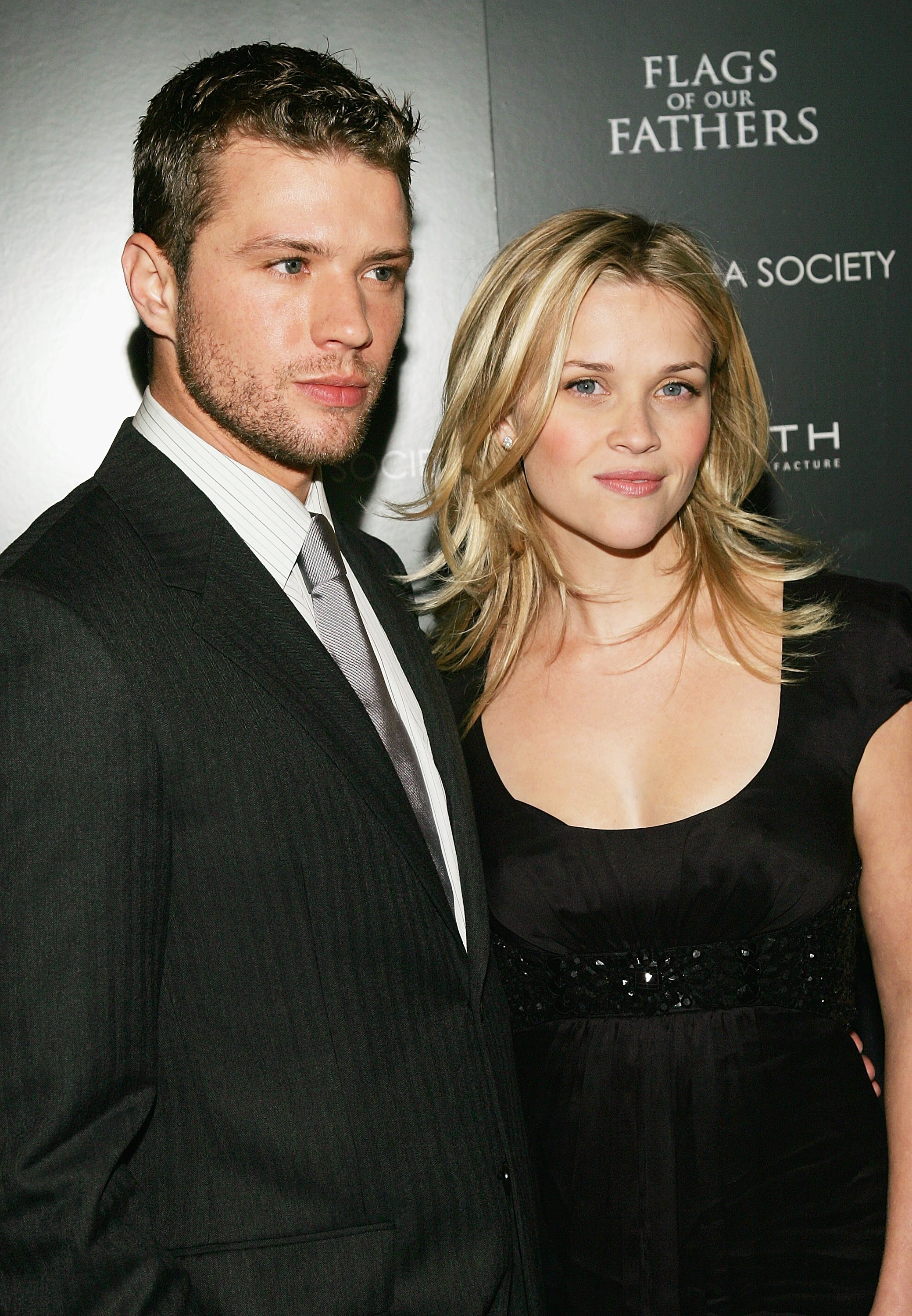Ryan Phillippe and Reese Witherspoon at the screening of "Flags of Our Fathers" at the Tribeca Grand screening room on October 16, 2006, in New York. | Source: Getty Images