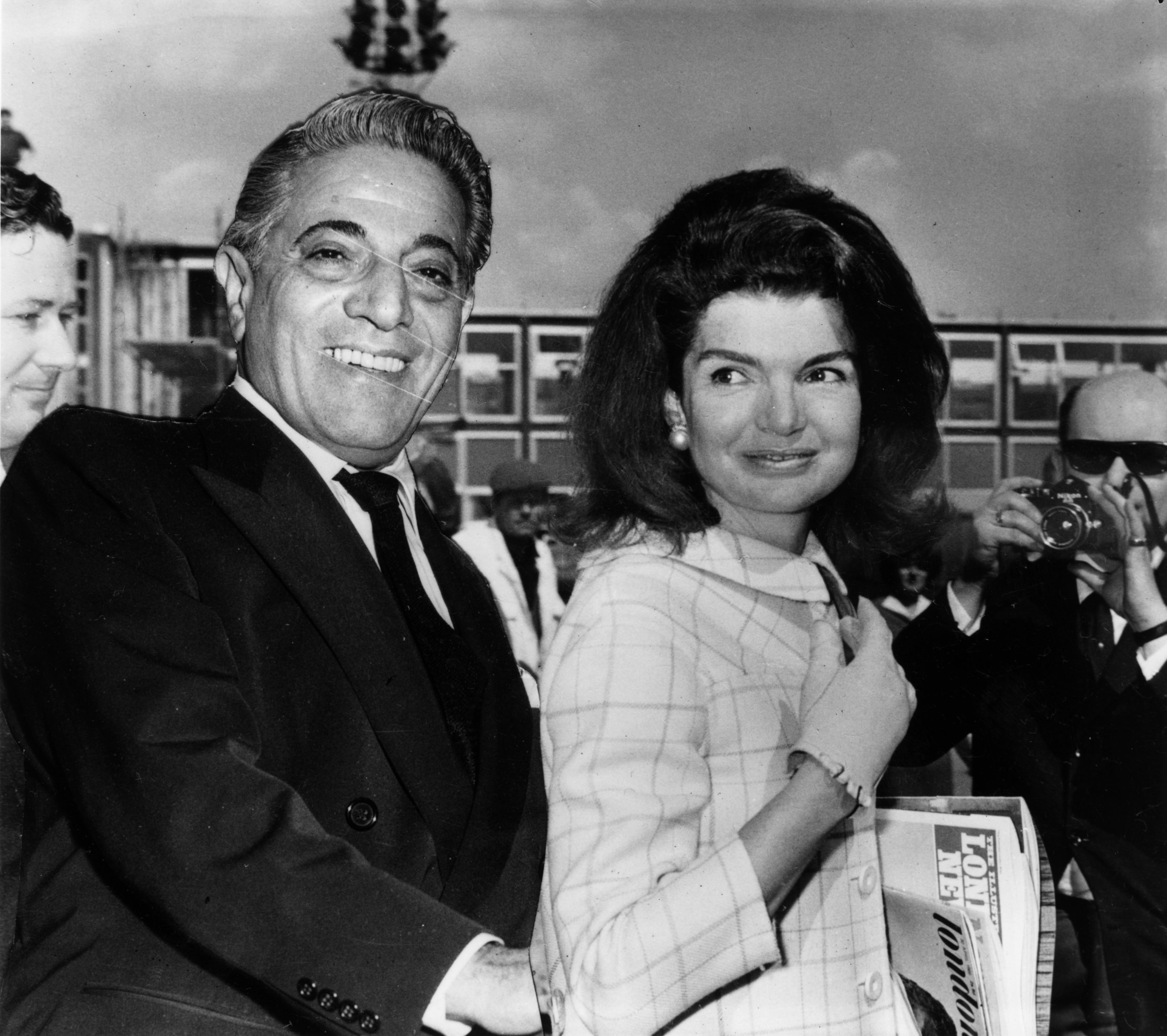 Aristotle Onassis and Jacqueline Kennedy Onassis photographed in 1968. | Source: Getty Images