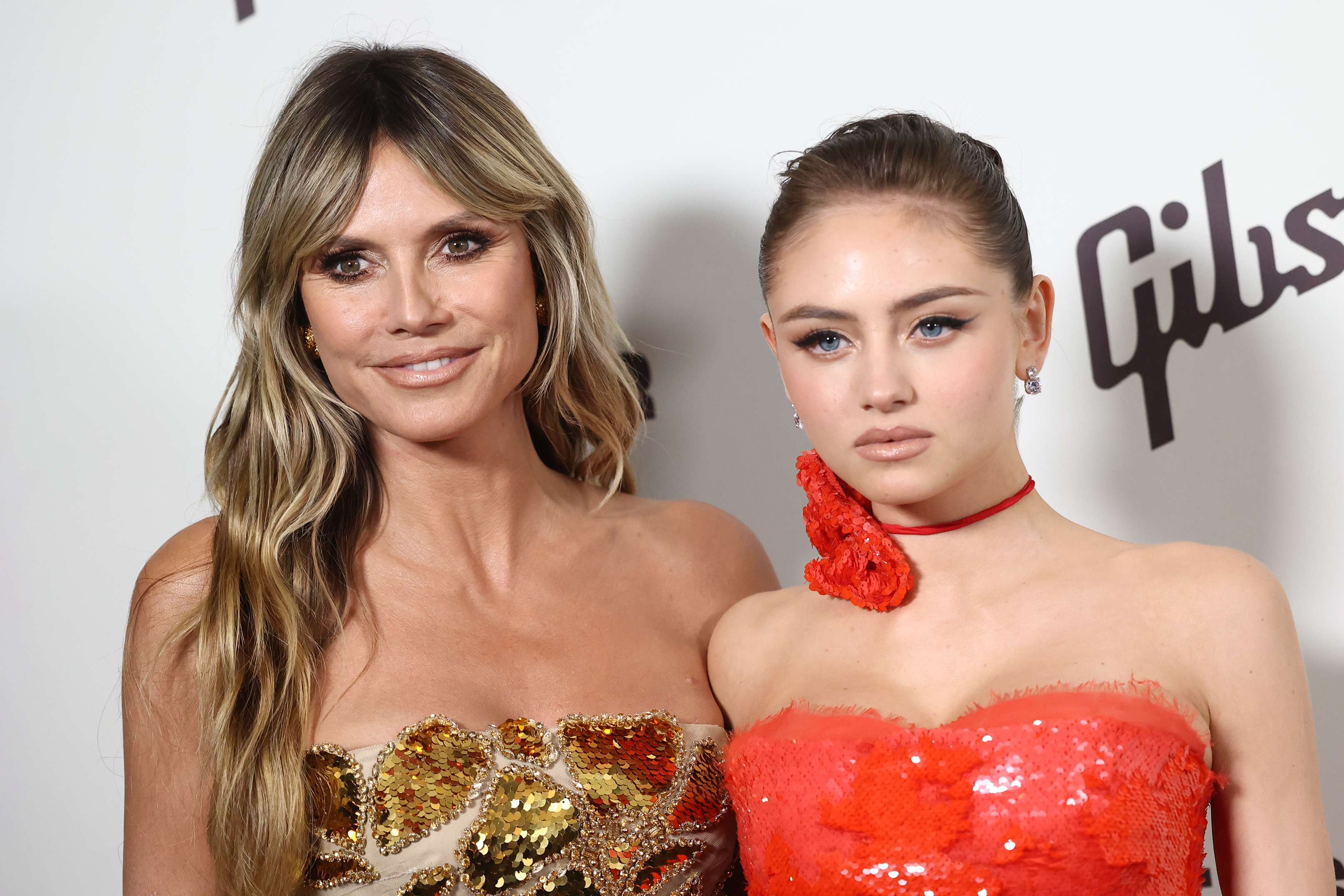 Heidi and Leni Klum attending a gala at The Wiltern theater in Los Angeles, California on January 6, 2024. | Source: Getty Images