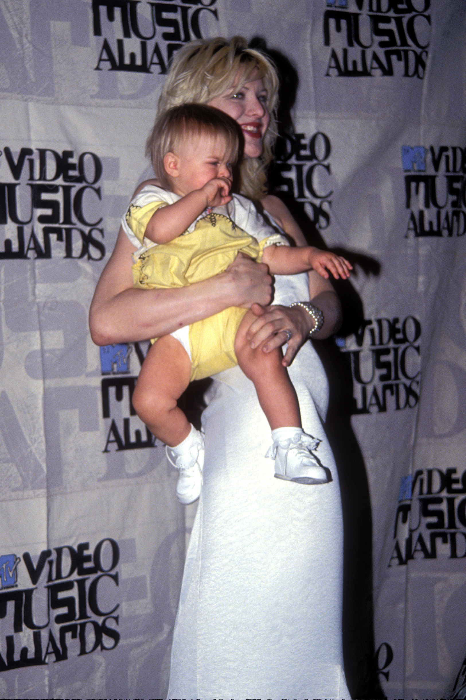 Frances occasionally accompanied her famous parents to public events while she was still an infant. Decades later, she would describe the attention surrounding her as something she inherited rather than pursued.