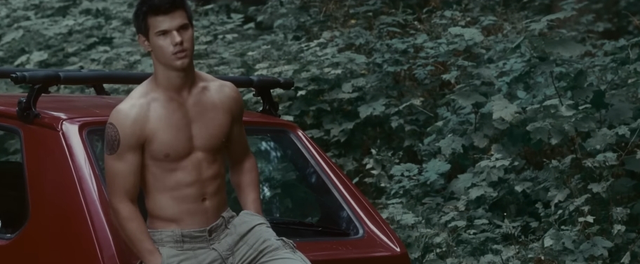 Lautner appeared shirtless as Jacob Black, displaying the physique that became a defining part of the character's transformation. | Source: YouTube/Movieclips