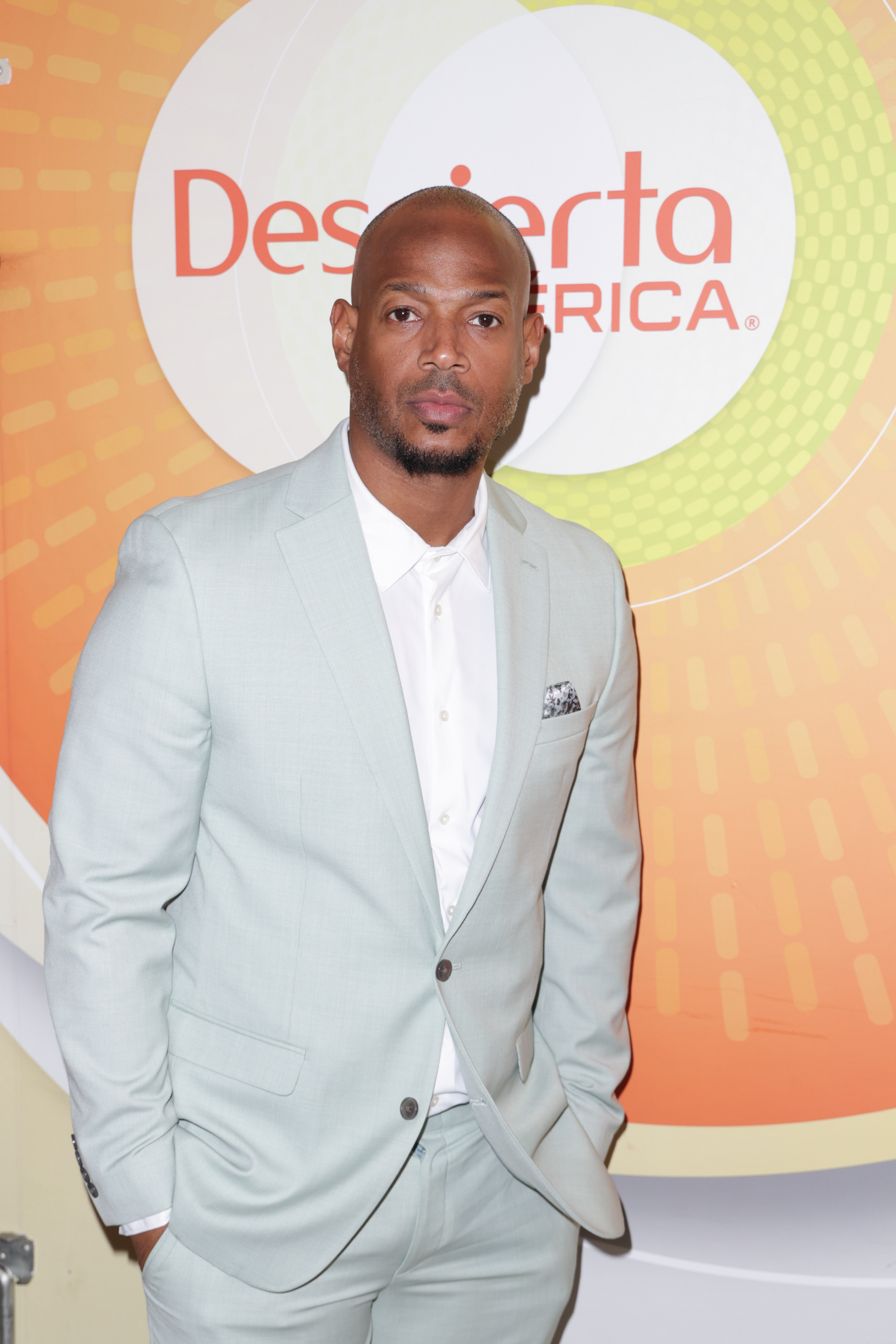 Marlon Wayans visits Univision's "Despierta America" to promote the movie "Air" at Univision Studios on March 22, 2023, in Miami, Florida | Source: Getty Images