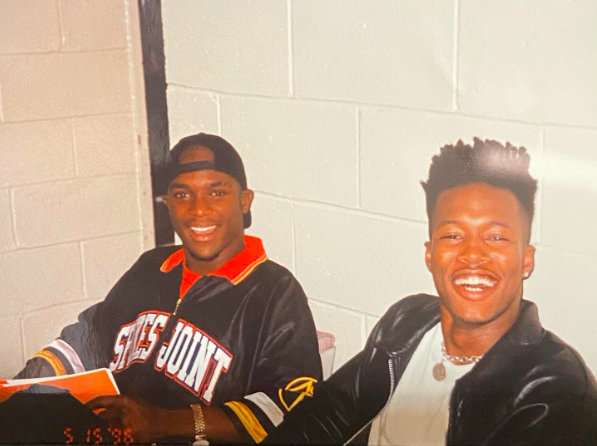 Flex Alexander smiling widely for a photo with a friend, posted on January 2, 2021. | Source: Instagram/flexaforeal