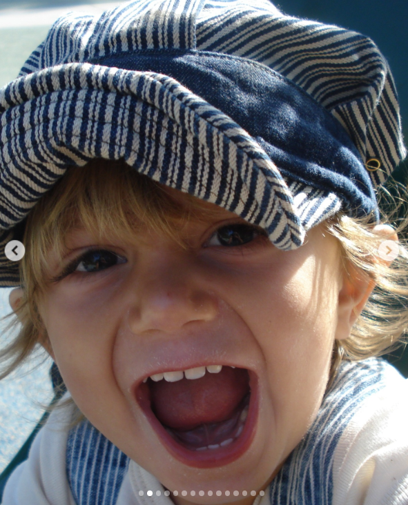 Kingston Rossdale's childhood photo | Source: Instagram/gwenstefani