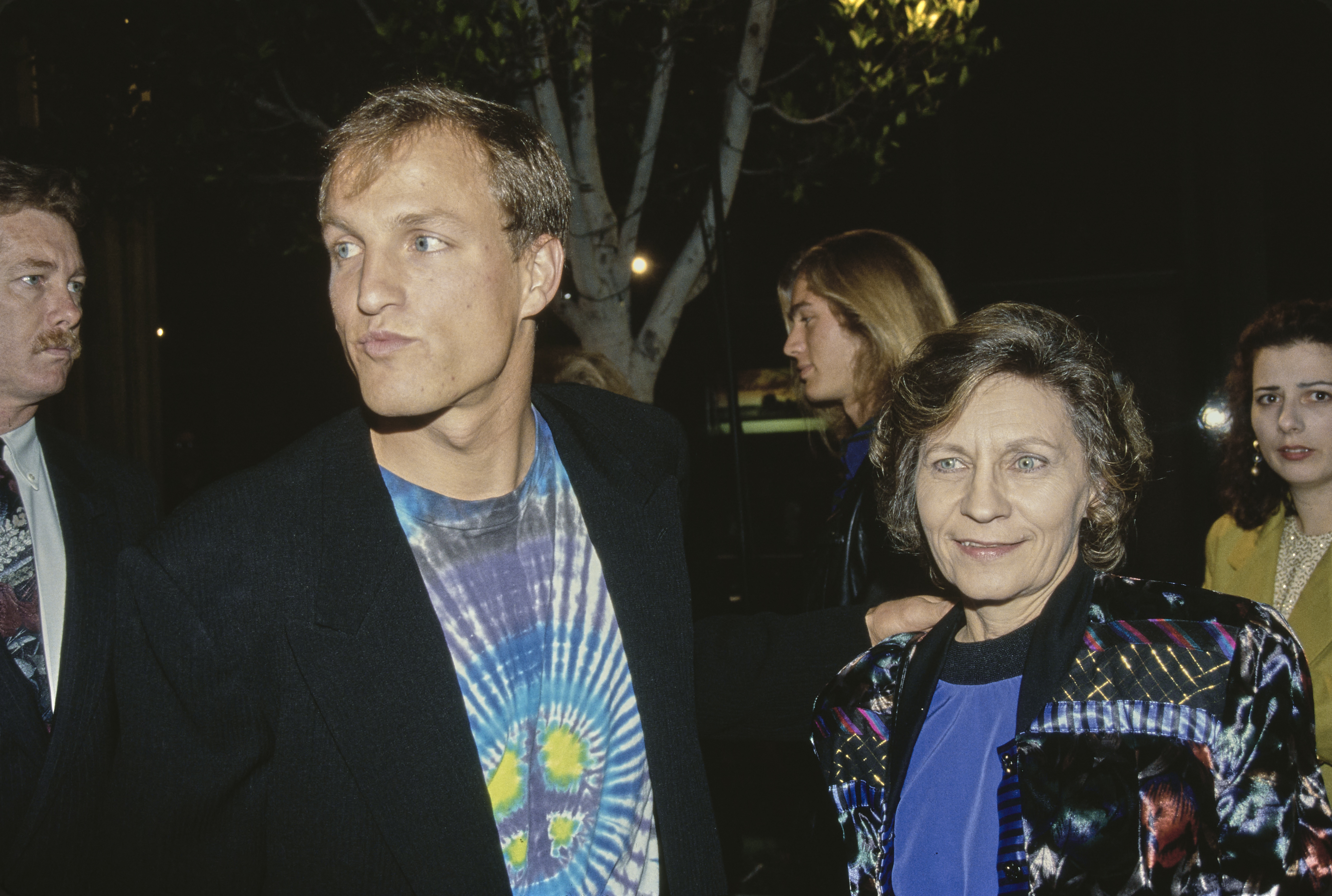 Woody Harrelson and his mother, Diane Lou Oswald, attend the Westwood premiere of "White Men Can't Jump" at the Avco Cinema in Los Angeles, California, on March 23, 1992. | Source: Getty Images