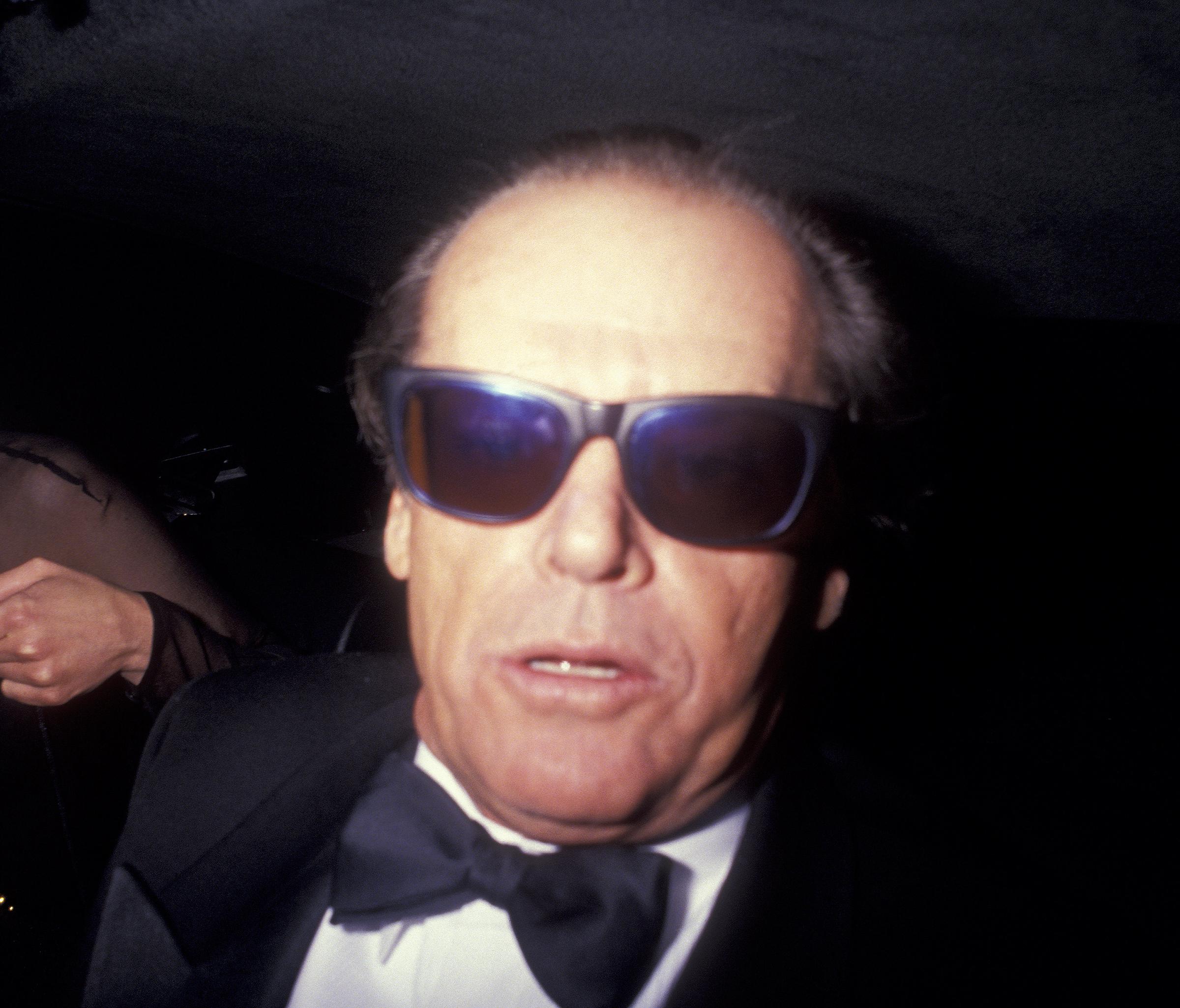 Jack Nicholson attends the 19th annual American Film Institute Lifetime Achievement Awards Honoring Kirk Douglas on March 7, 1991, in Beverly Hills, California. | Source: Getty Images