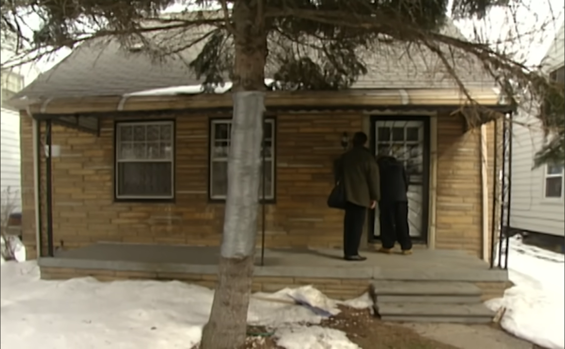 This unassuming Detroit house became one of the most recognizable homes in hip-hop after appearing on the cover of Eminem's "The Marshall Mathers LP." When MTV News visited with the rapper in 1999, he returned to the neighborhood that inspired many of the stories woven into his music. | Source: YouTube/@MTVNews