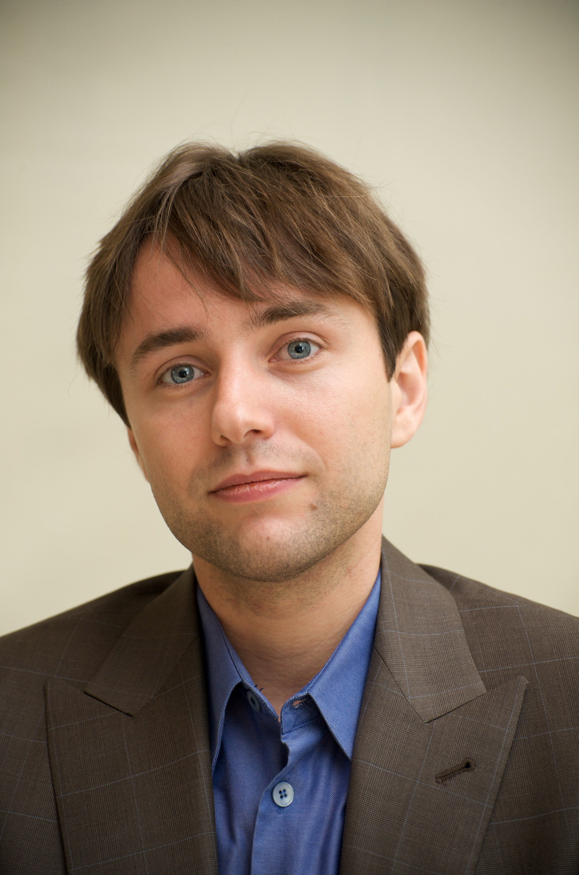Vincent Kartheiser at the "Mad Men" press conference at Four Seasons Hotel in Beverly Hills, California, on August 28, 2009. | Source: Getty Images