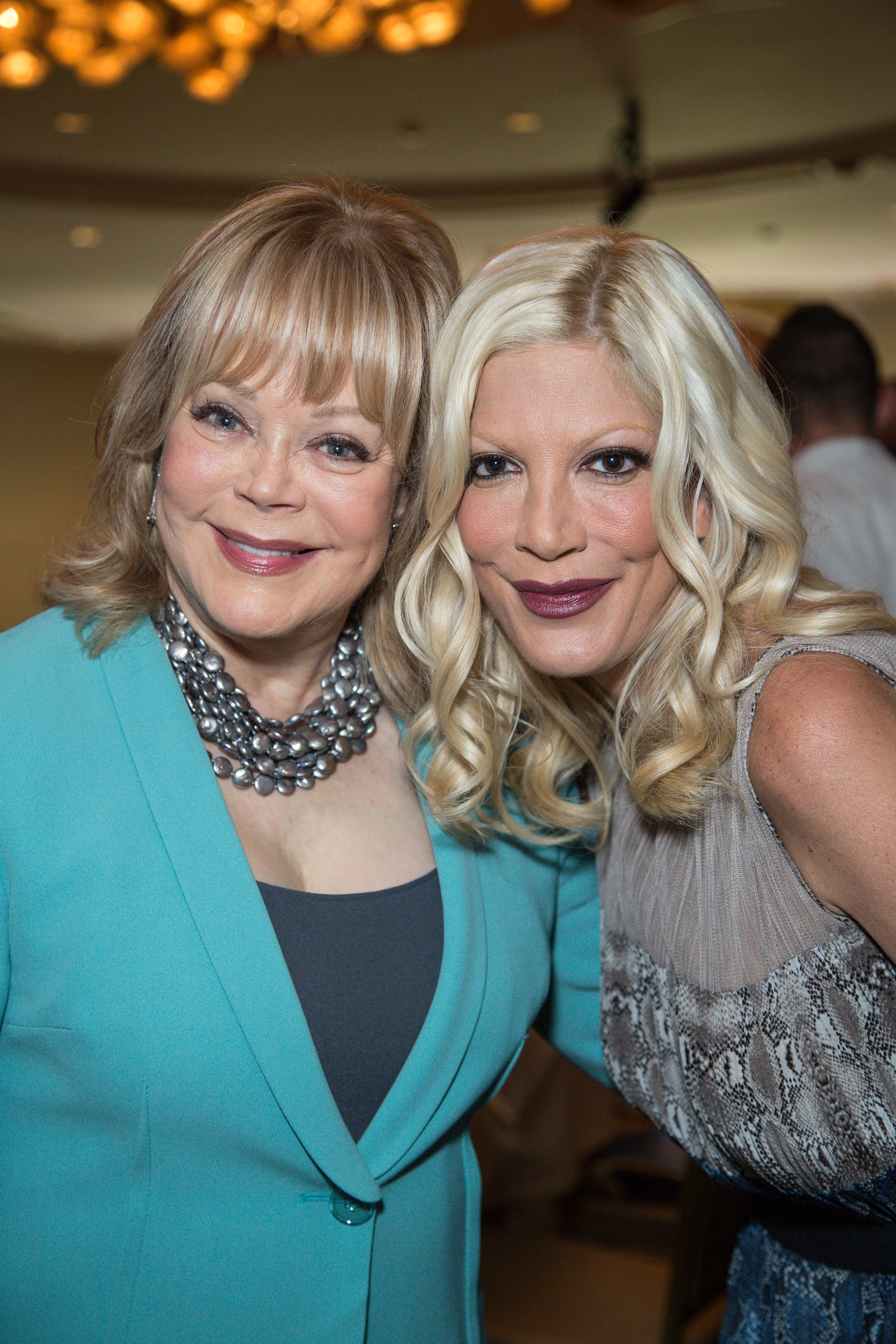 Candy Spelling and Tori Spelling attend The Helping Hand of Los Angeles annual Mother's Day luncheon at Beverly Hills Hotel on May 10, 2013, in Beverly Hills, California | Source: Getty Images