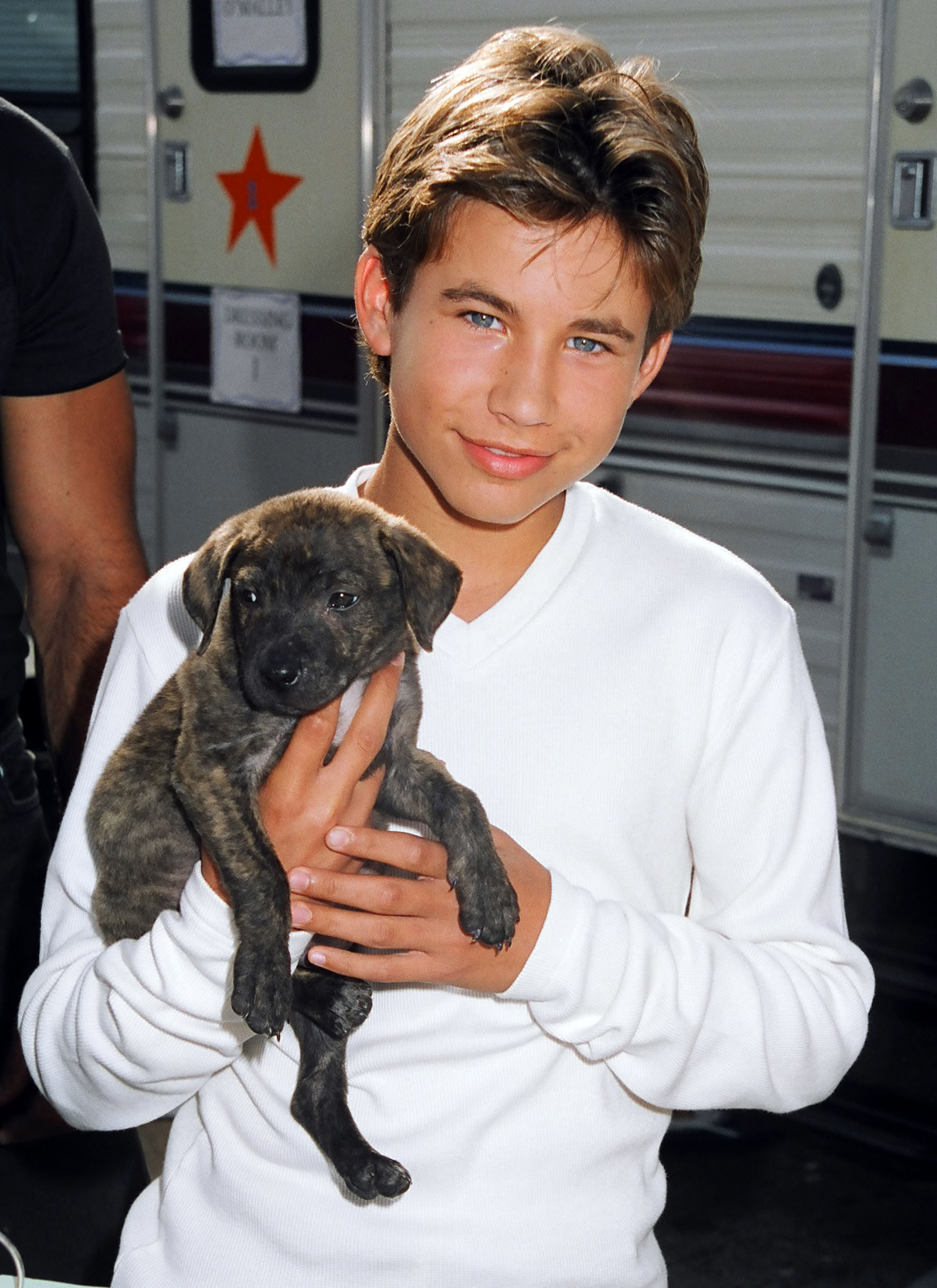 hile still appearing every week as Randy Taylor, Thomas voiced young Simba in Disney’s 1994 blockbuster “The Lion King,” giving him 2 defining roles before he was even an adult. | Source: Getty Images