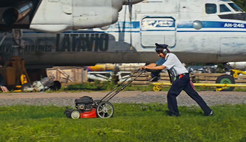 Months before the crash, Tree released the aviation-inspired music video for "Flowers," which has now become central to fans' online reactions. After the tragedy, its aircraft-heavy imagery has taken on an unsettling new weight. | Source: YouTube/Oliver Tree