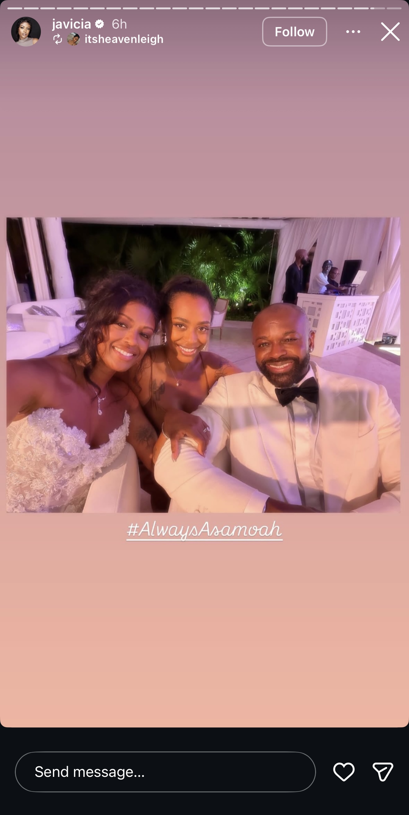 Javicia Leslie, her groom, Nana-Yaw Asamoah, and another woman lean in for a close selfie, all smiling. | Source: Instagram/javicia