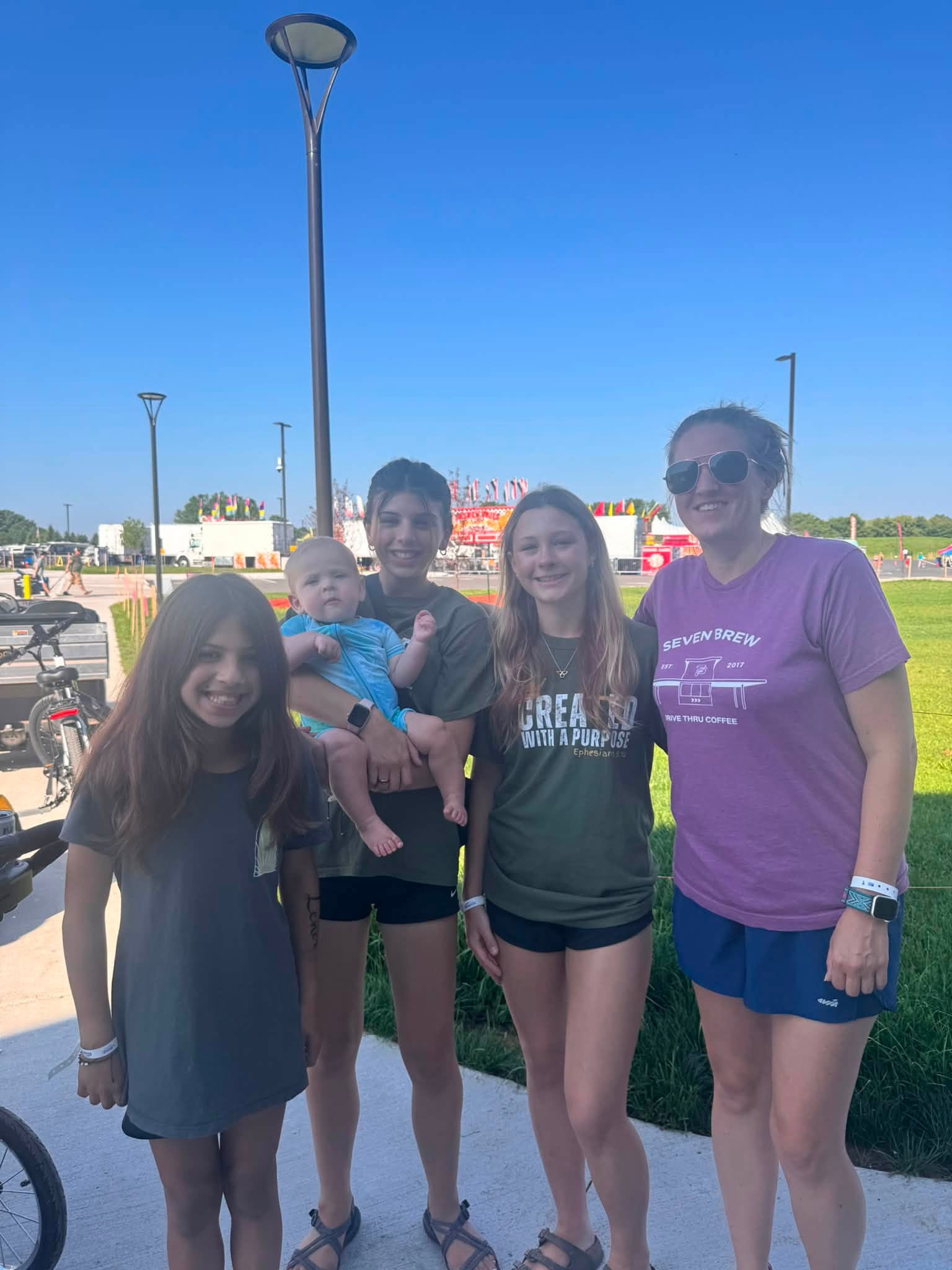 Here's a photo of Lindsey Dash and her kids, including Lenora and Jaelyn Manke, in an image posted on July 12, 2026. | Source: Facebook/Lindsey Dash