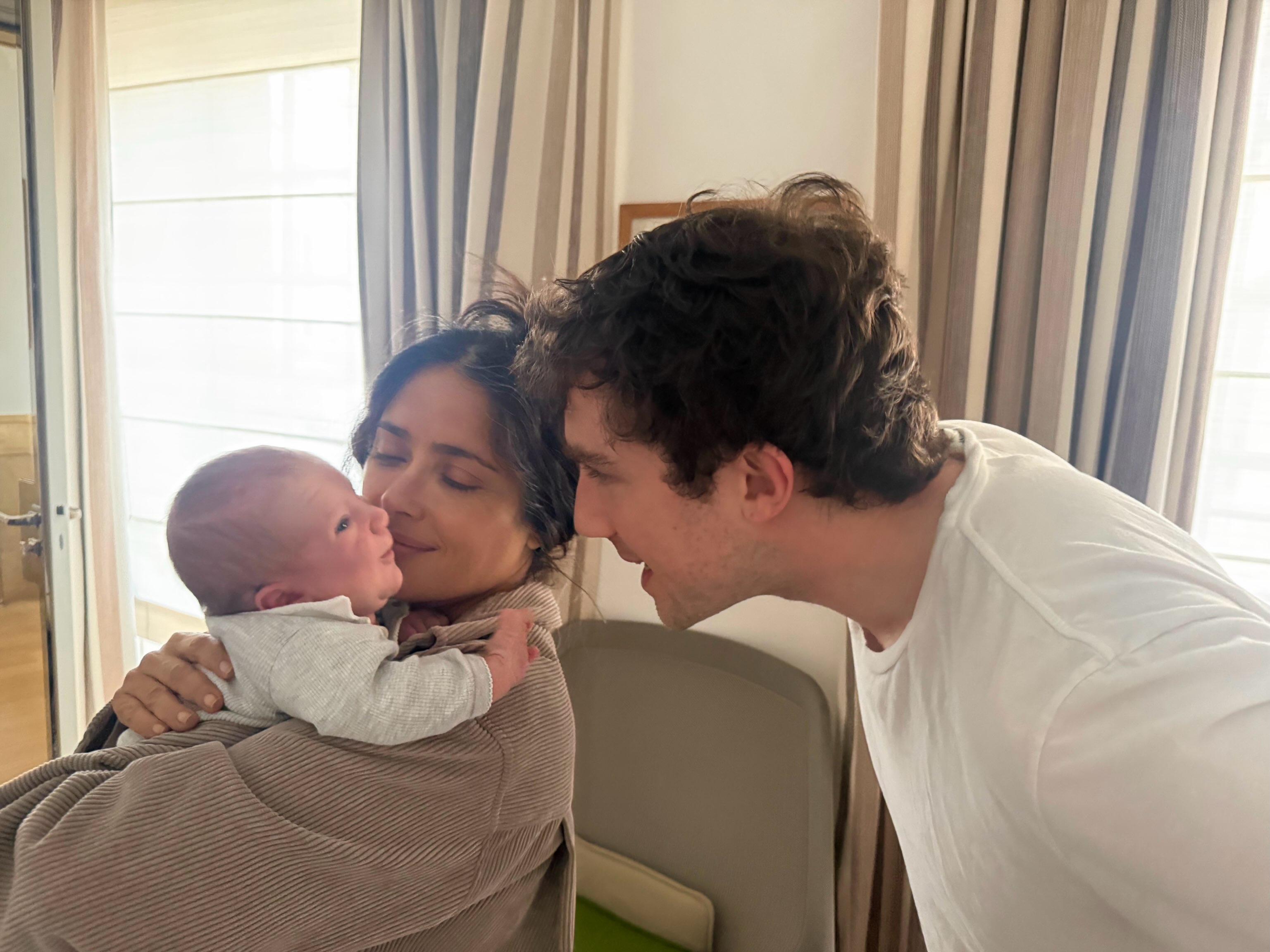Four days before Hayek's post, Henckel von Donnersmarck shared her own carousel of photos introducing her son to the world. The images included his father, François Jr., looking on, as well as a photo of Hayek holding her new grandson. | Source: Instagram/laracosima_pinault
