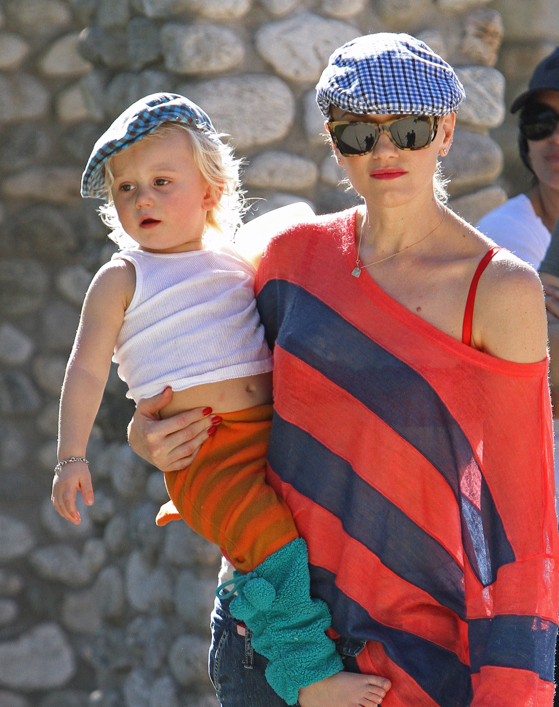 Gwen Stefani enjoyed a casual day out with her son Zuma Rossdale. In this photo, they were seen spending time together on January 17, 2011, in Los Angeles, California. | Source: Getty Images