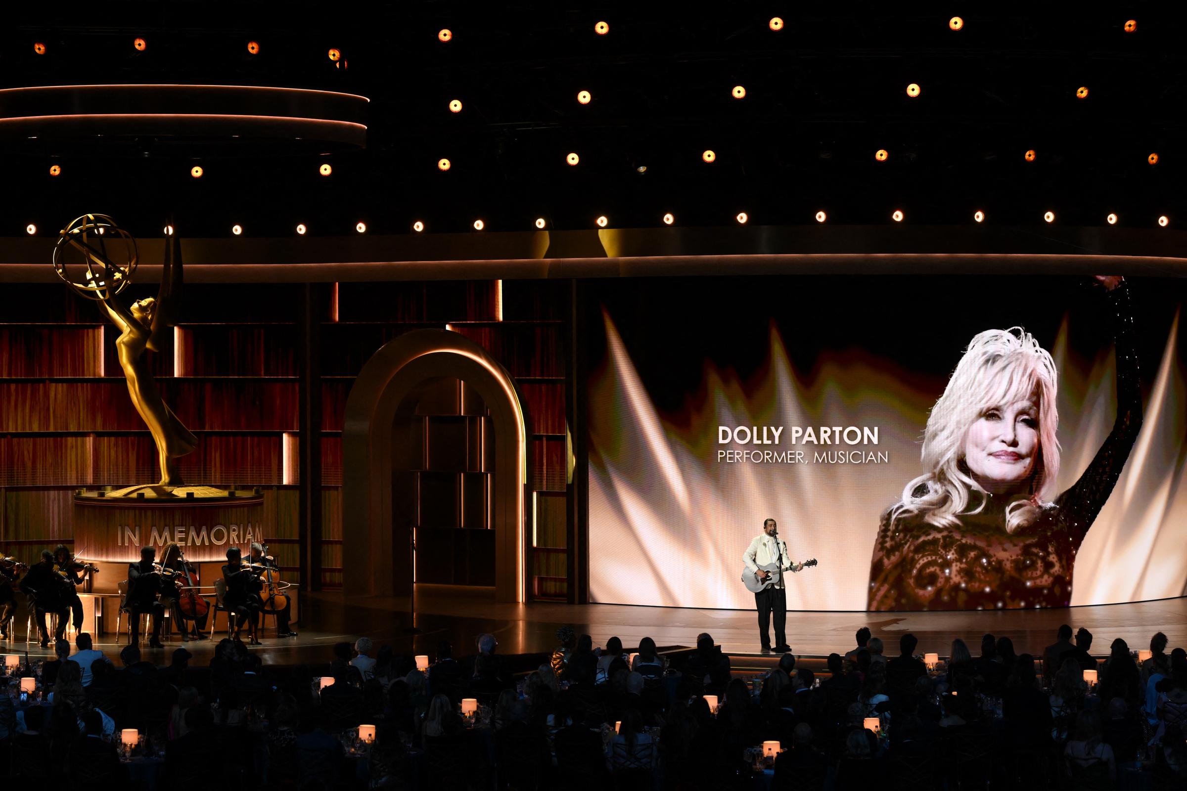 Dolly Parton was also honored during the In Memoriam segment, with her appearance reportedly prompting cheers from parts of the audience. The reaction stood out because attendees had been asked to hold their applause until the tribute was over. | Source: Getty Images