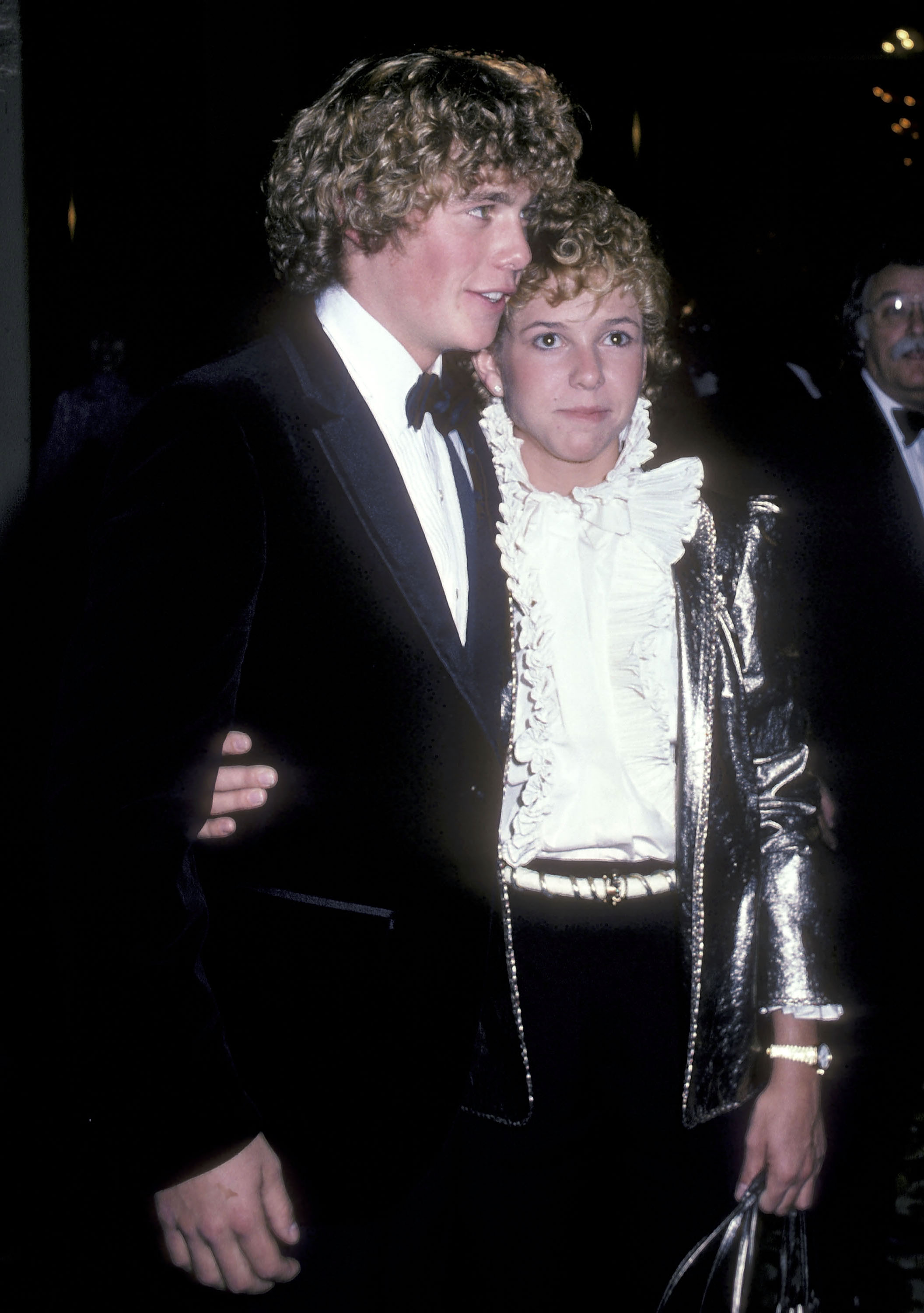 Kristy McNichol warned her manager that she would need a break soon. In this photo, she attended the Golden Globe Awards with Christopher Atkins at the Beverly Hilton Hotel in Beverly Hills, California, on January 30, 1982. | Source: Getty Images