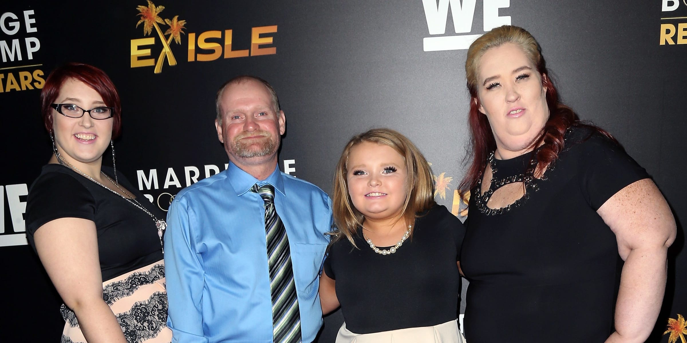Mama June, Lauryn 'Pumpkin' and Alana 'Honey Boo Boo' Poses with Mike 'Sugar Bear' at a WE tv Event | Source: Getty Images