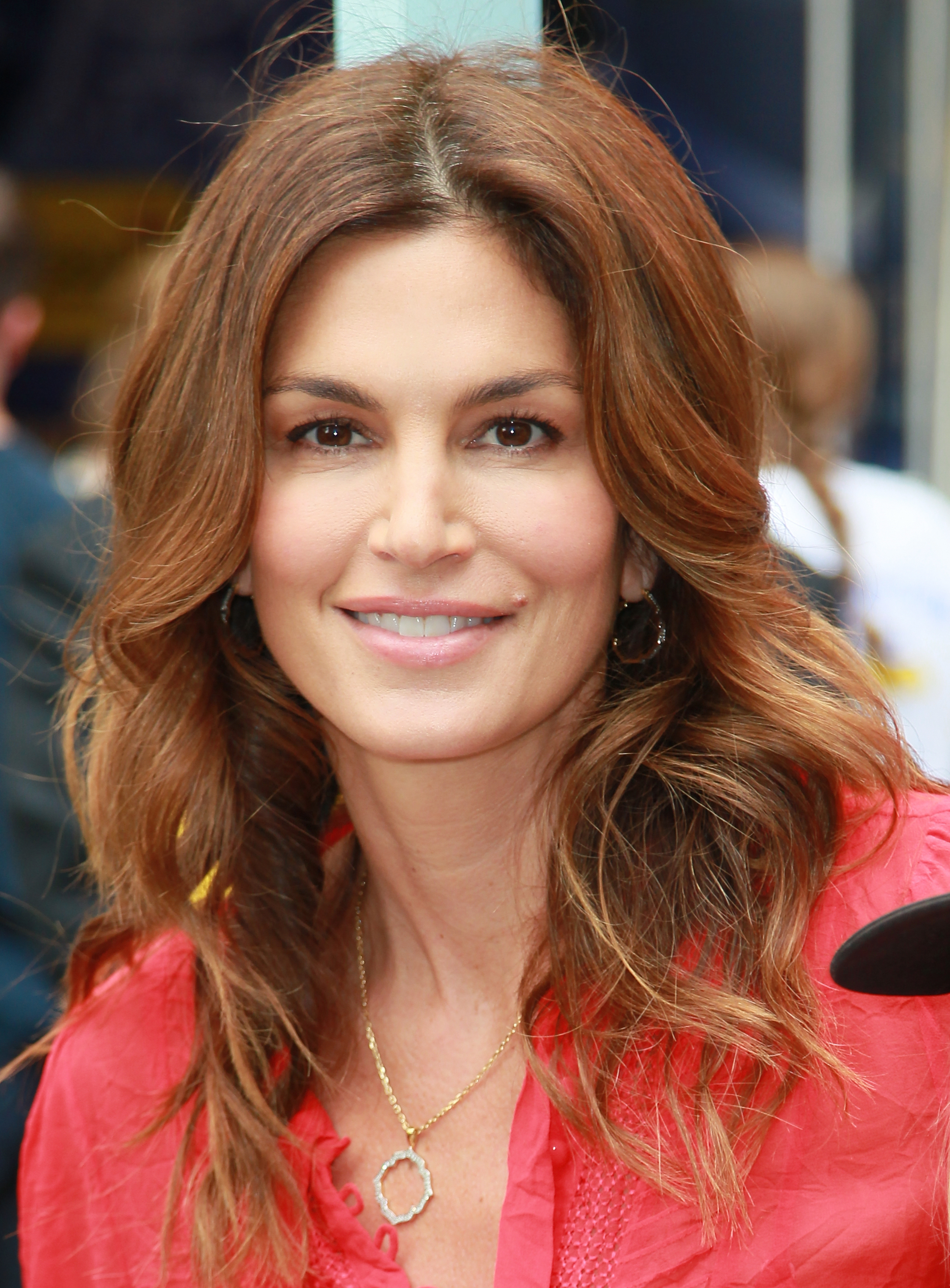 Cindy eventually made childhood cancer one of the causes she repeatedly supported during her career. The connection was never random philanthropy — it grew directly from what her family had lived through when Jeff became ill. | Source: Getty Images