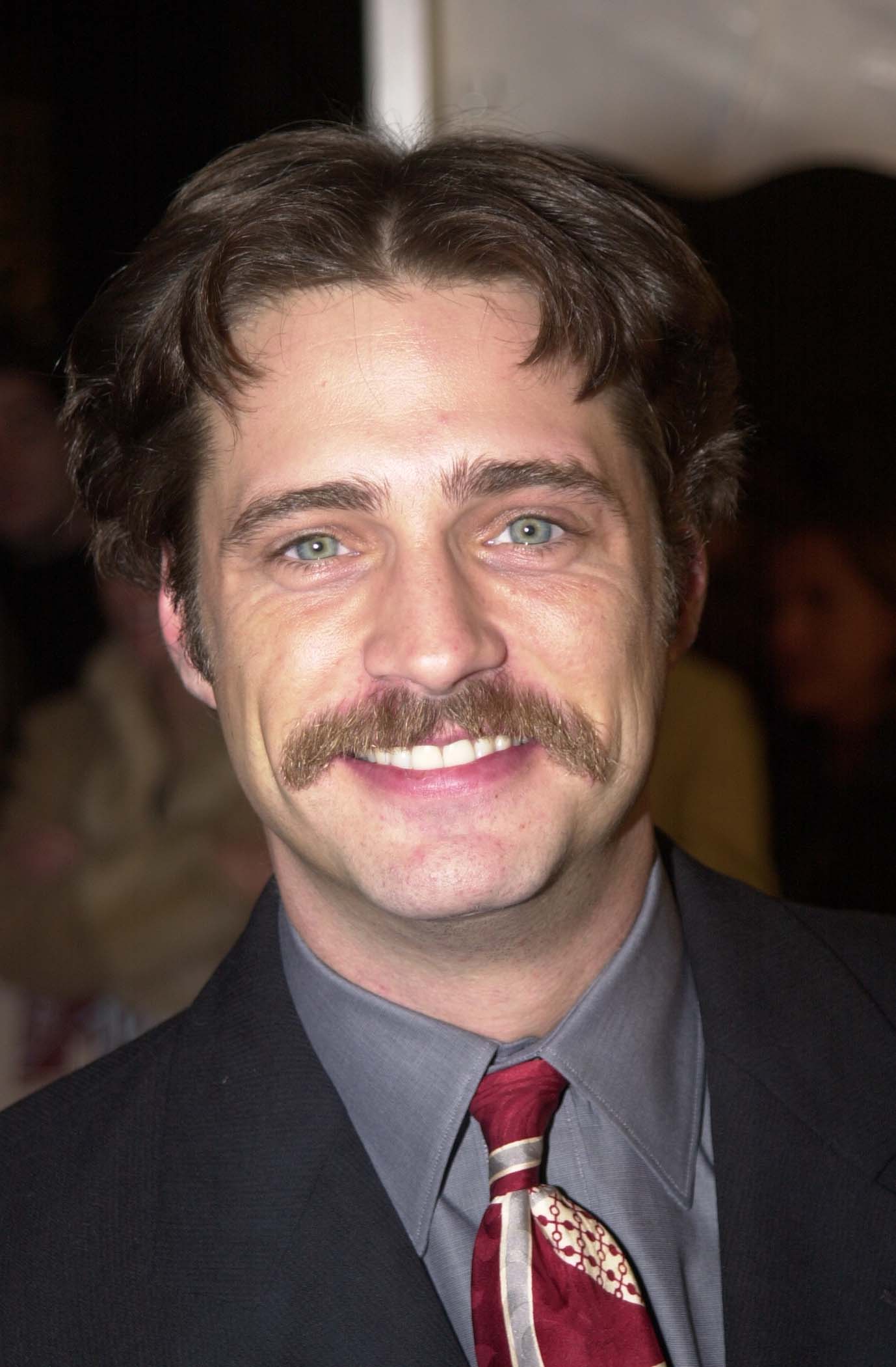 The "Beverly Hills, 90210" alum attends the 2000 MTV European Music Awards on November 16, 2000 | Source: Getty images