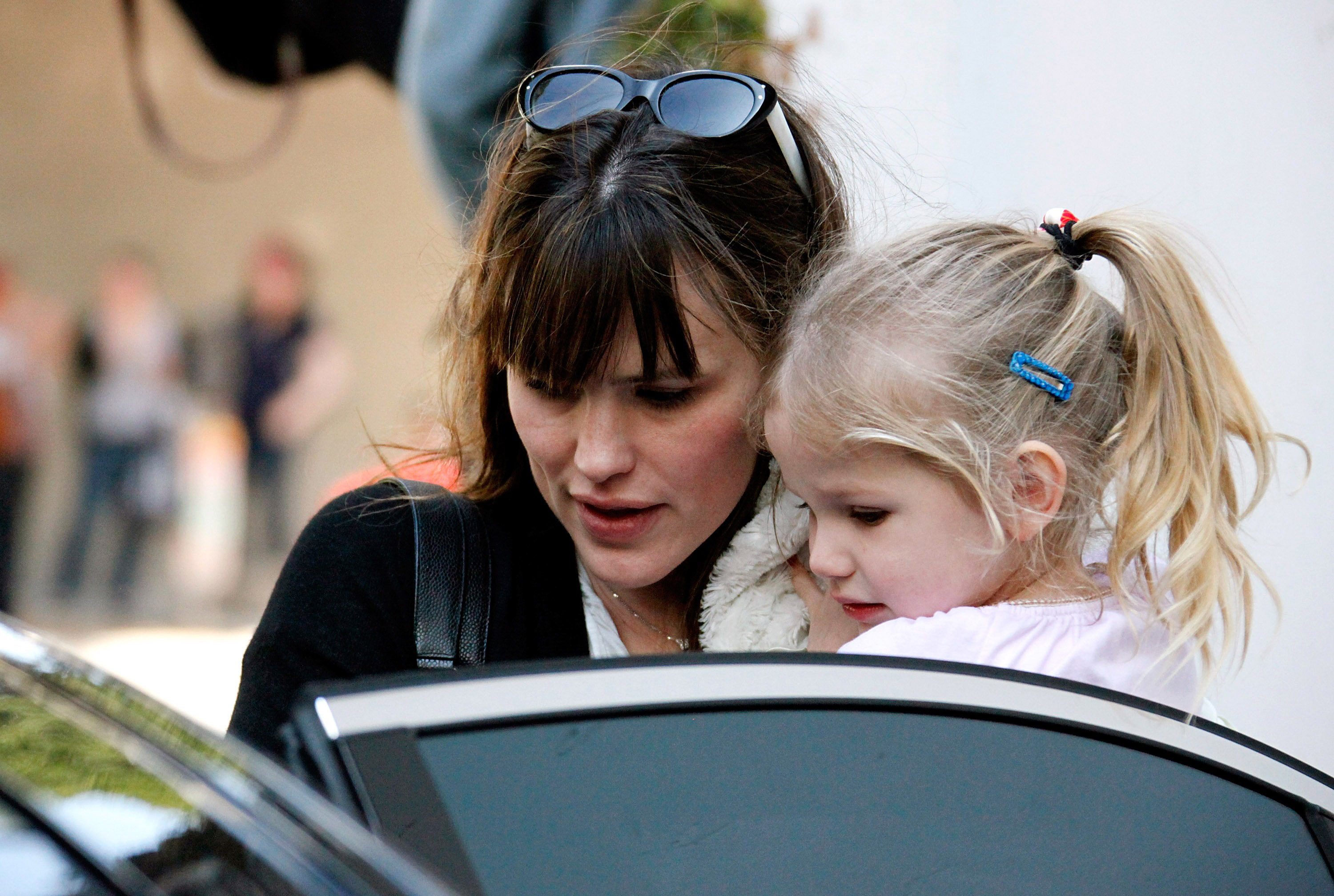 Jennifer Garner and Violet Affleck sighted at the First Presbyterian Church on March 6, 2009, in Santa Monica, California. | Source: Getty Images