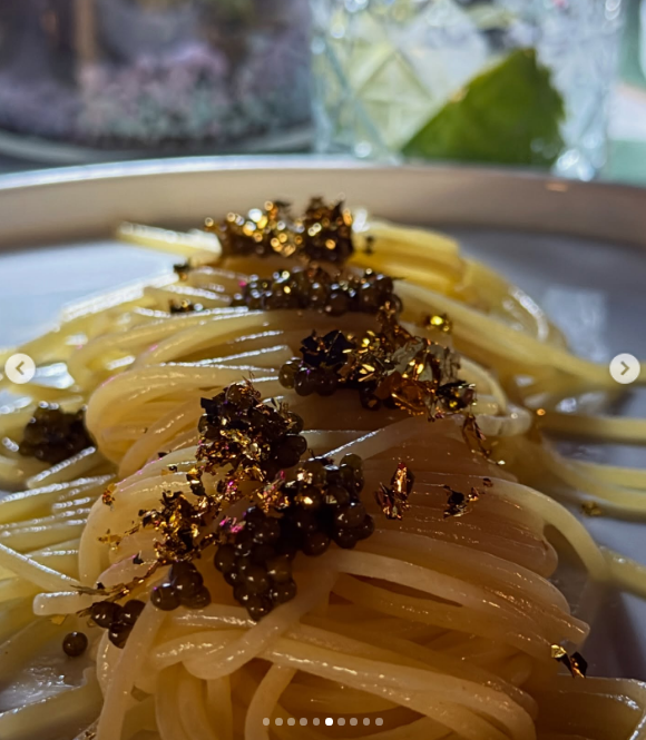 The former model, who was once married to Donald Trump, shared this pasta dish with gold flakes in a carrousel posted on August 4, 2026. | Source: Instagram/marlamaples