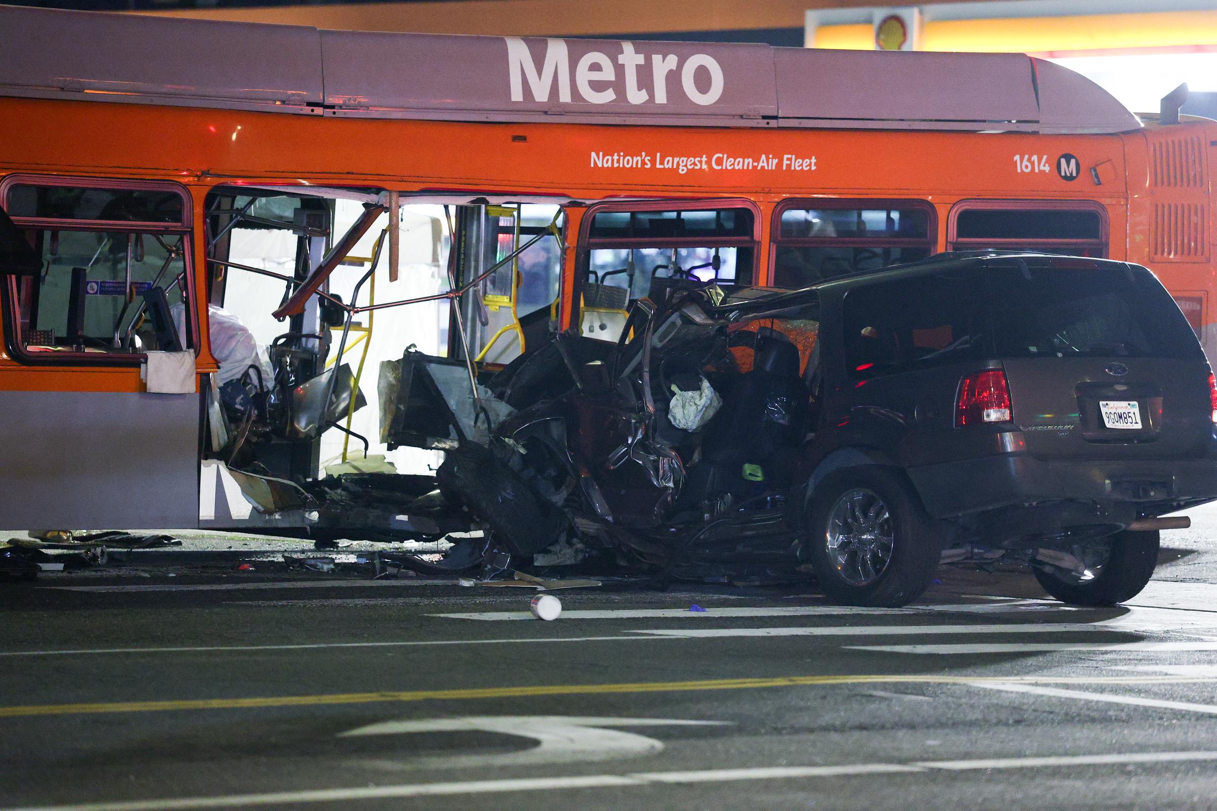 The helicopter went down while emergency crews were already dealing with the nearby Metro bus collision. Together, the 2 incidents claimed 5 lives that night. | Source: Getty Images