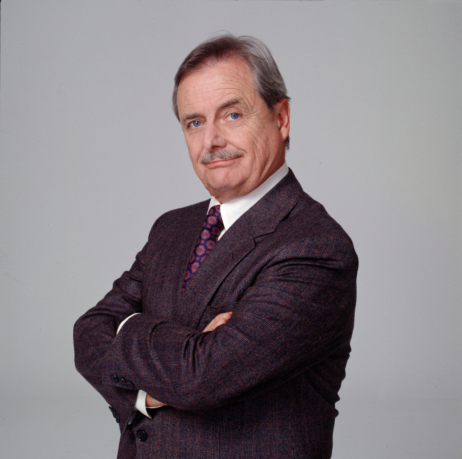 William Daniels stars as Principal George Feeny on Walt Disney Television's comedy, "Boy Meets World," in 2000 | Source: Getty Images